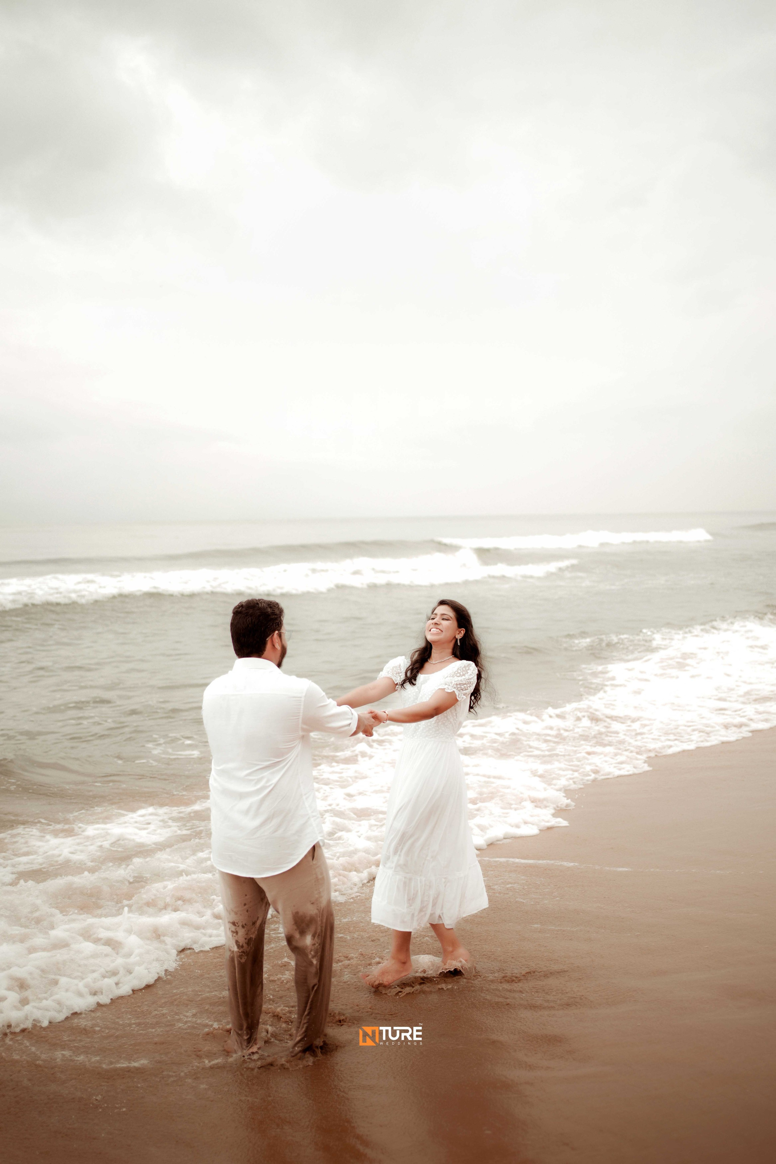 PHOTOS. NTURE WEDDING