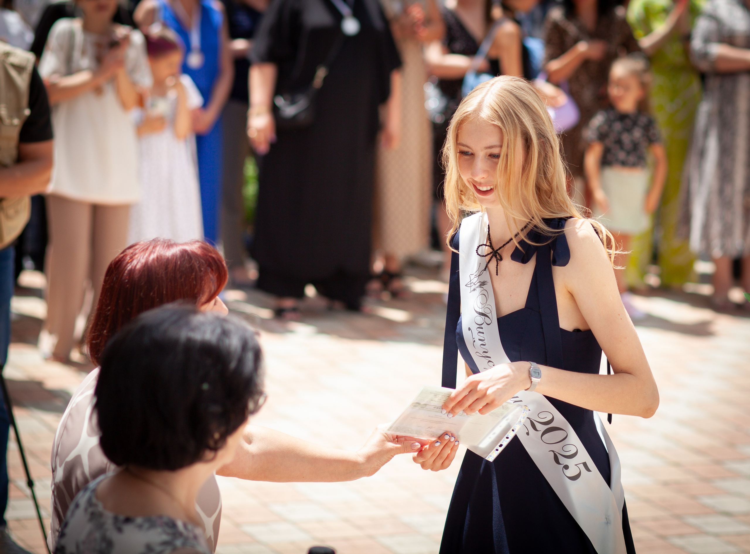 Пример фотосессии последний звонок и выпускной 11А, все в куче по очереди