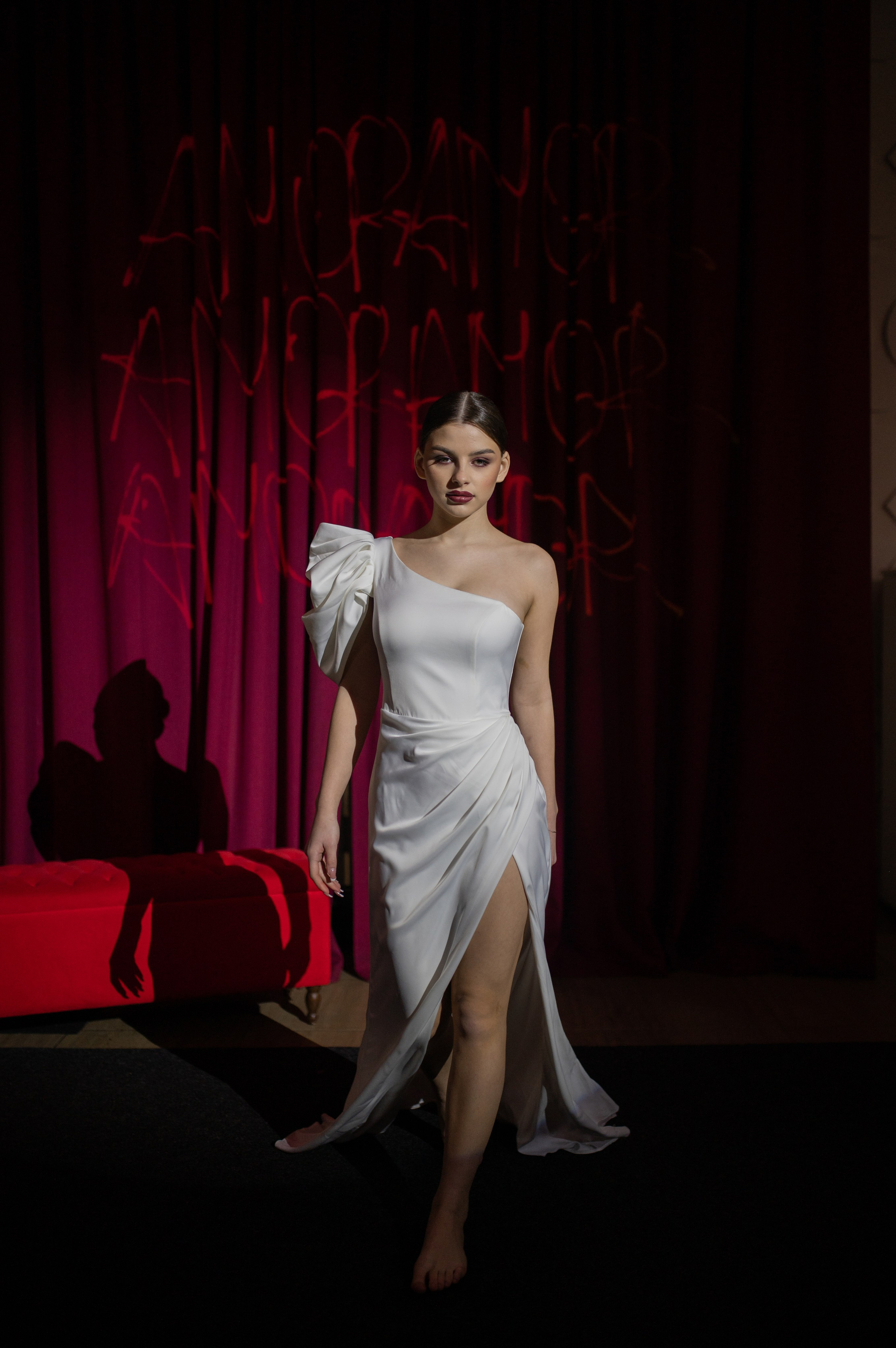 RED. Wedding and commercial photographer