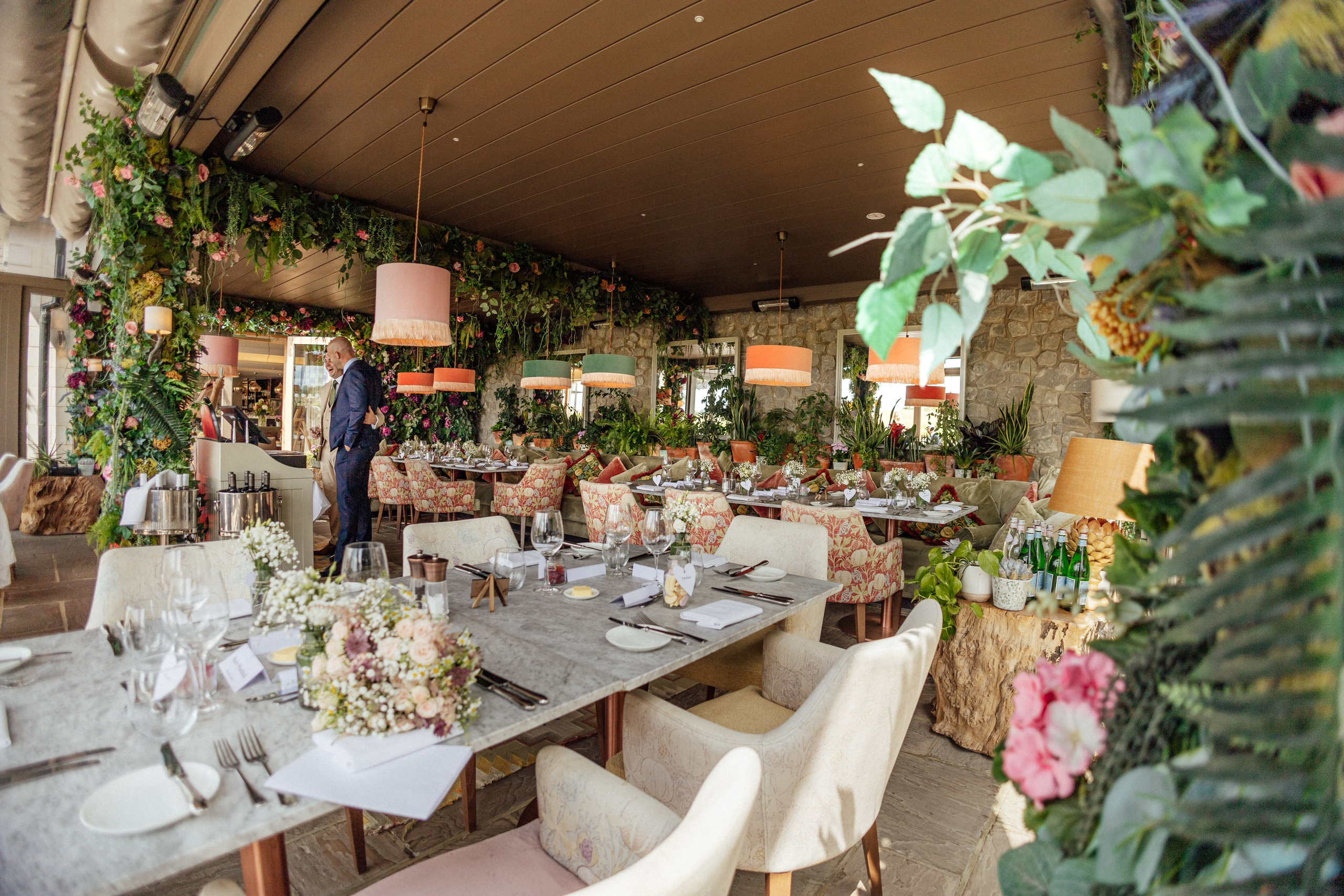 Elegant Wedding Photo Gallery in Hertfordshire. Timeless Wedding & Event Photography from London to the world