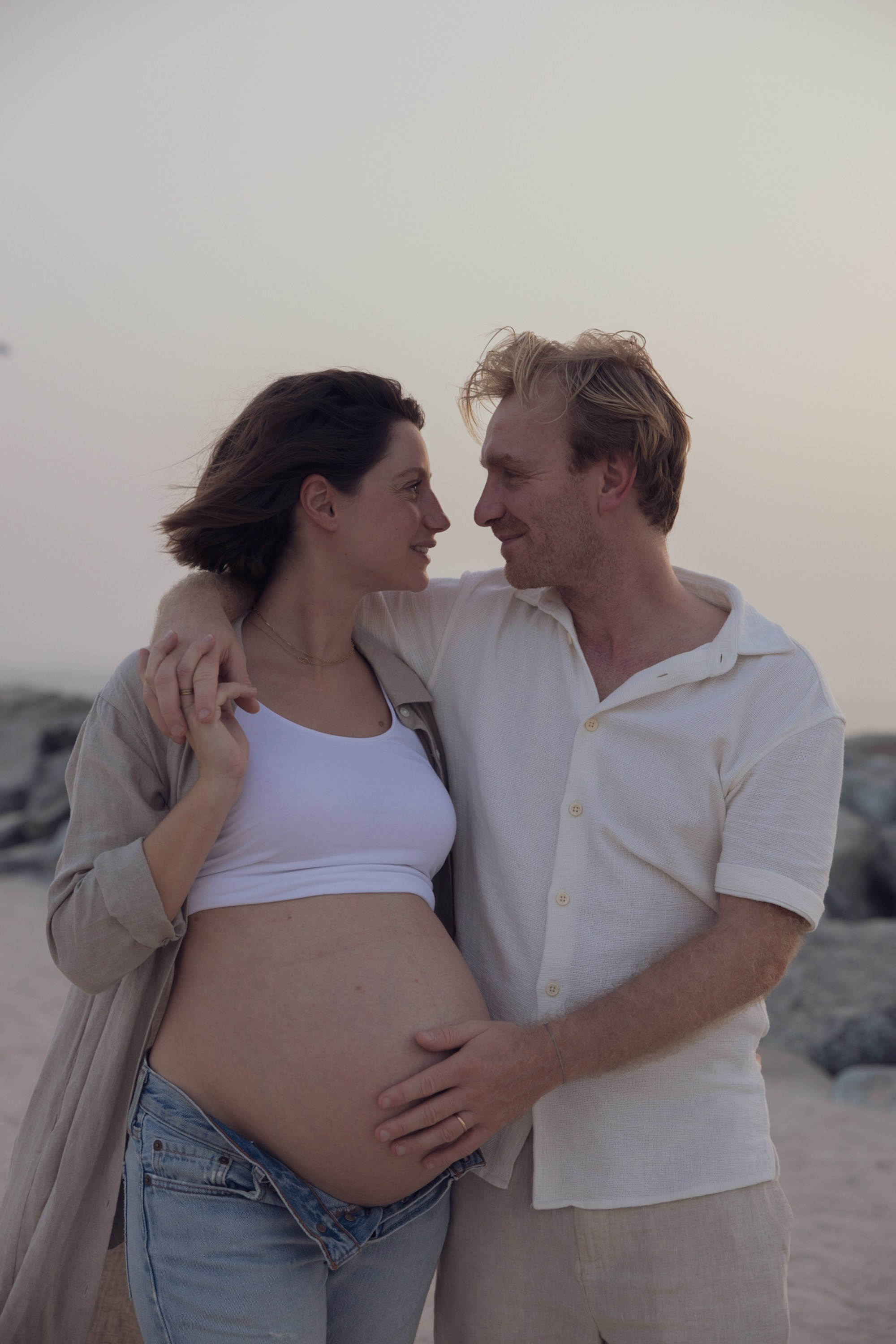 Maternity Session — Beach. Family Photographer in Dubai
