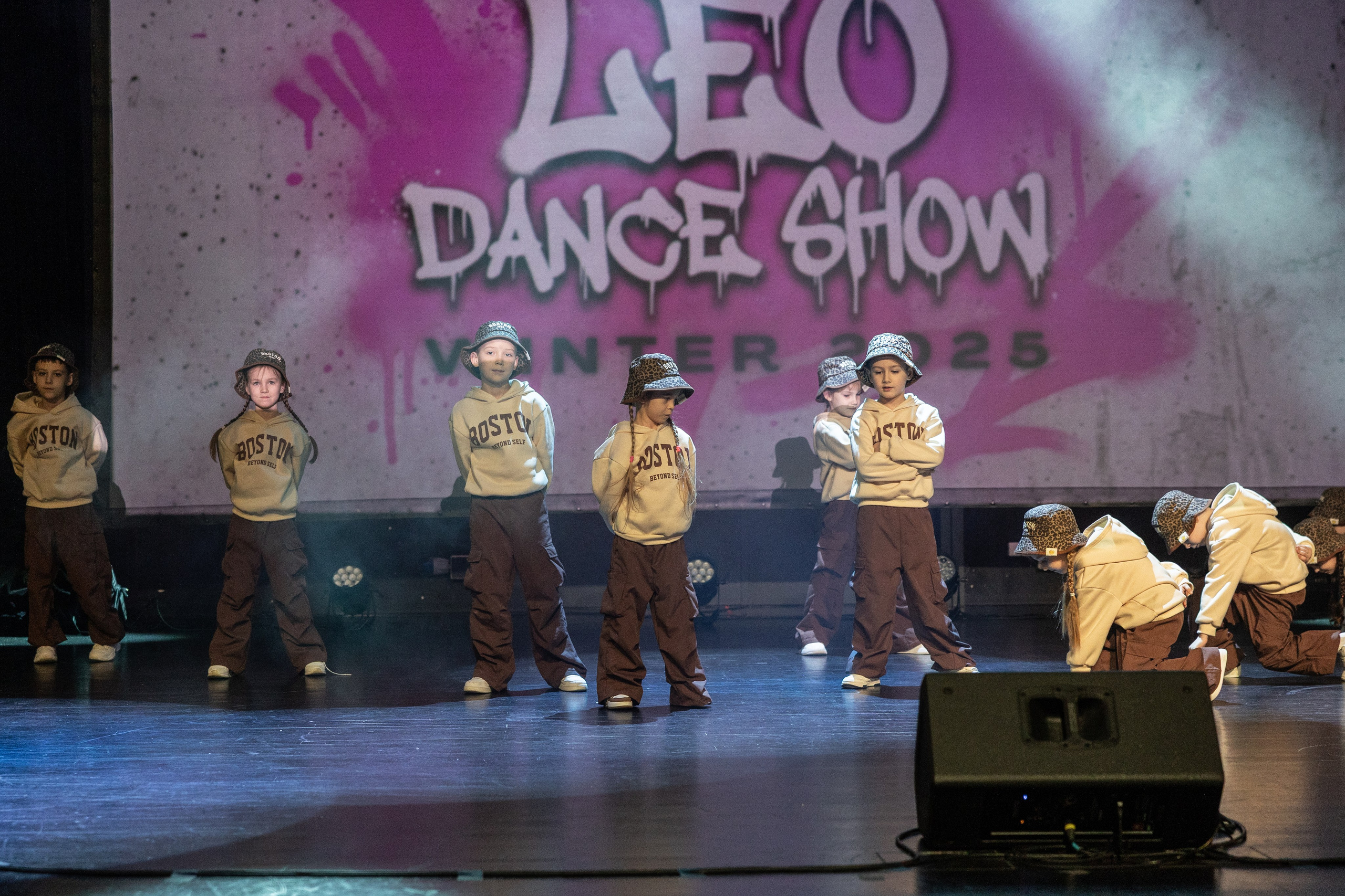LEO DANCE SHOW WINTER 2025. Семейный и детский фотограф в Варшаве Мила Бобровская