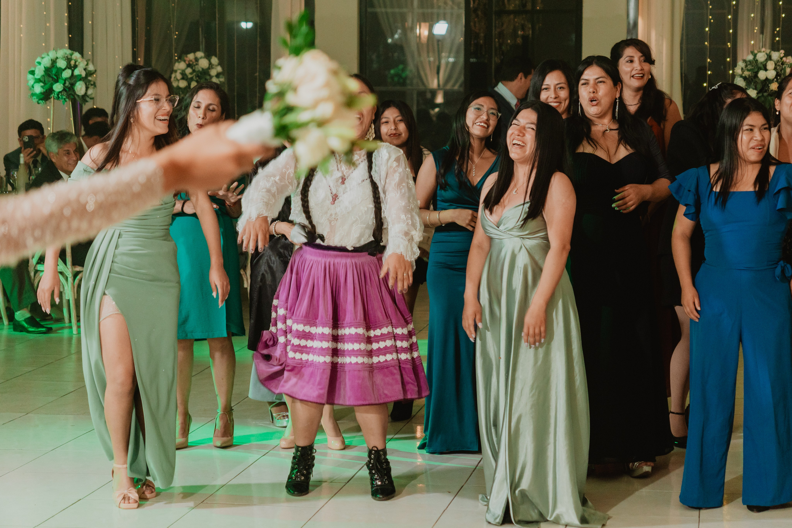 FERNANDO + MARIBEL | BODA RELIGIOSA. Studio KVTA | Fotografía y Video de Bodas en Arequipa