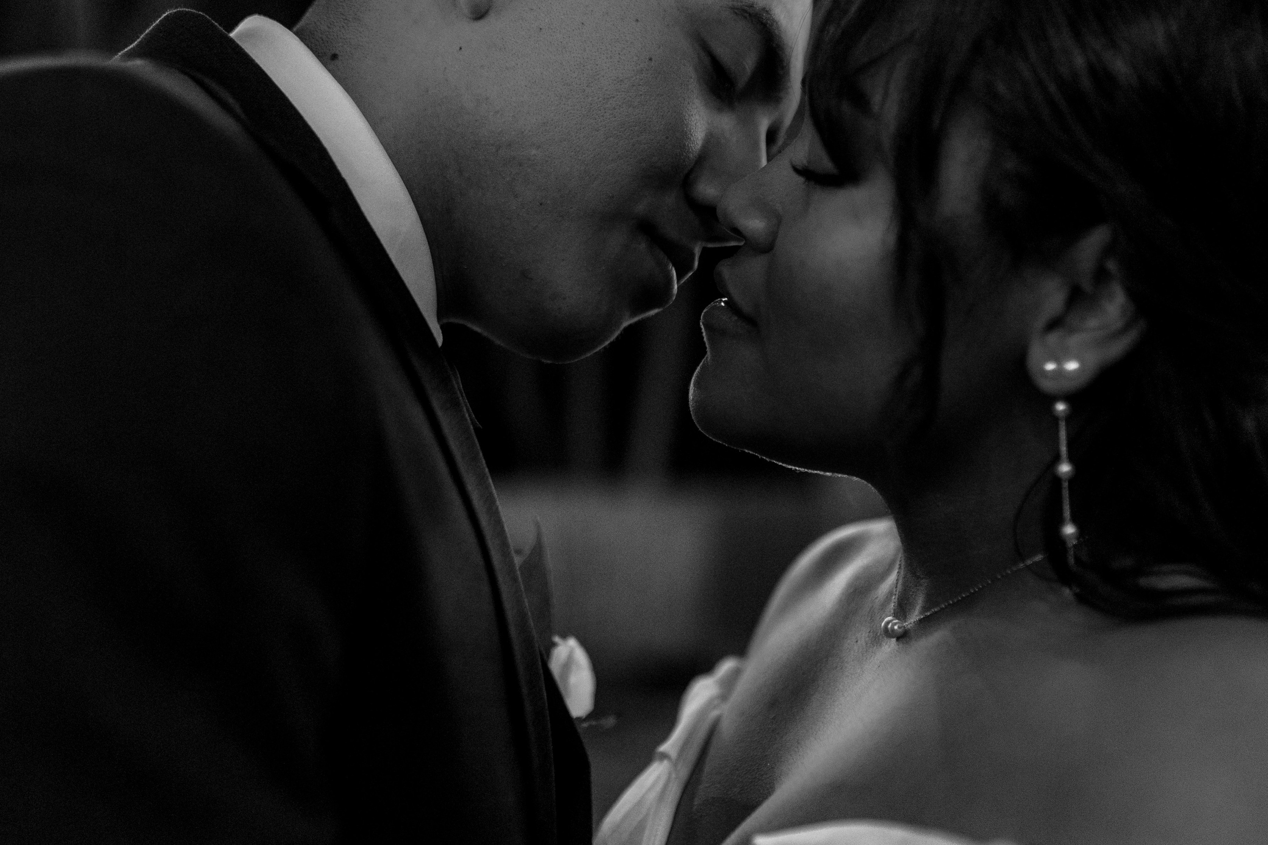 ERIC & LORELIZ. Photographer in Dallas