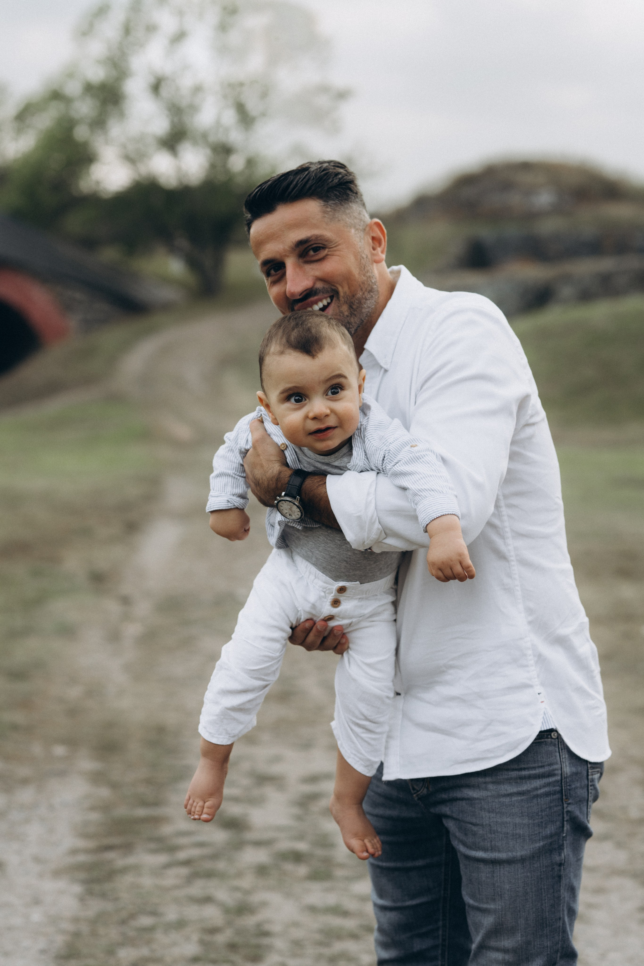 Summer. Wedding and potrait photographer in Helsinki Vickan O