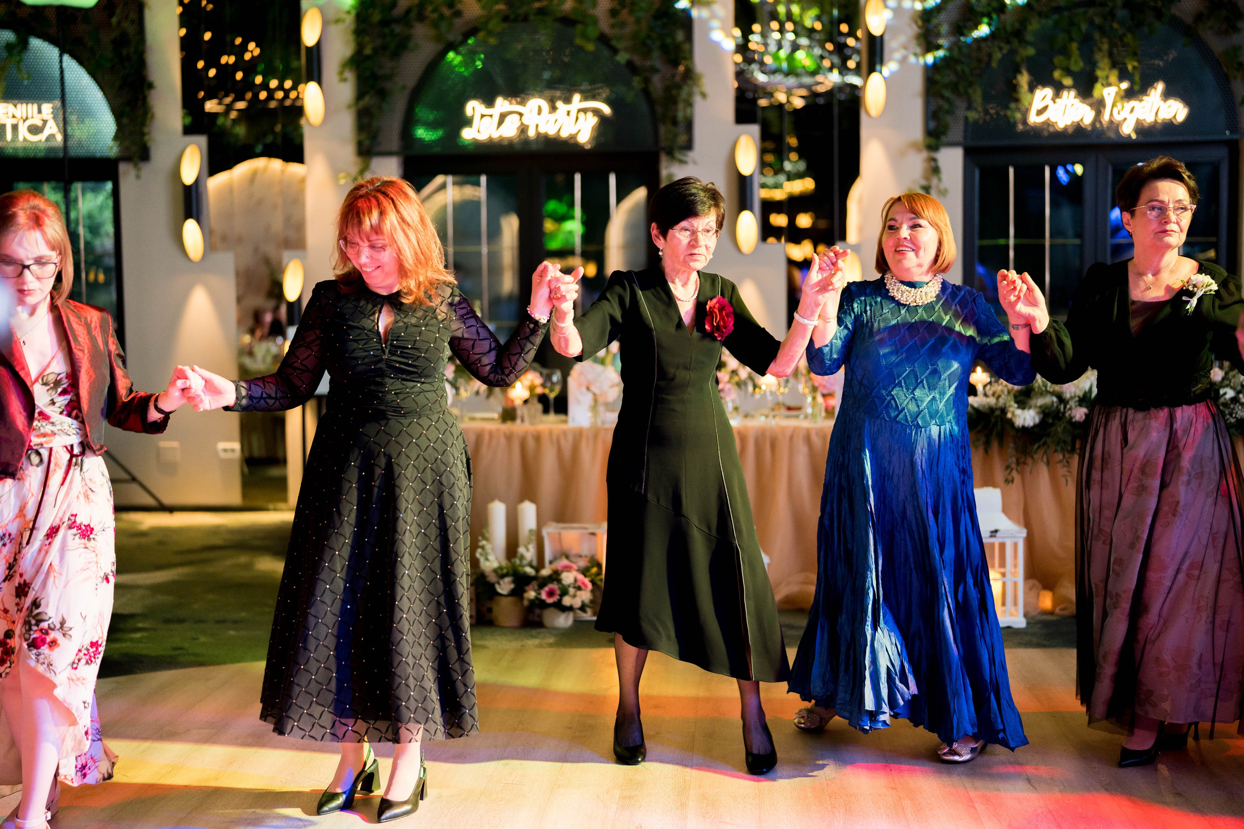 PARTY. Gabriel Florea — Fotograf nuntă București