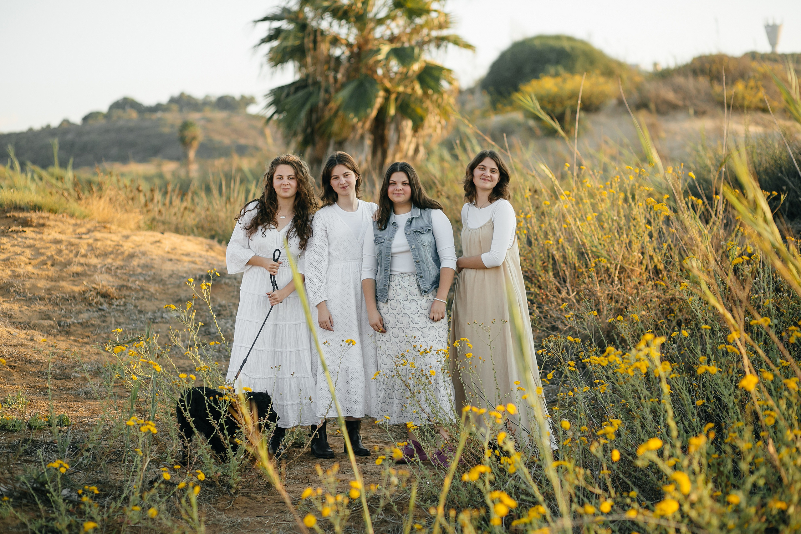 3 sisters Netanya. Family photographer in Israel