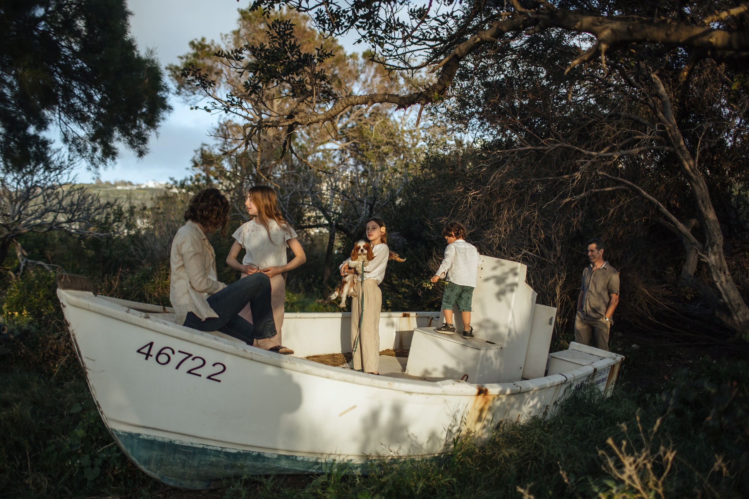 Family walk at Tel Shikmona. Family photographer in Israel