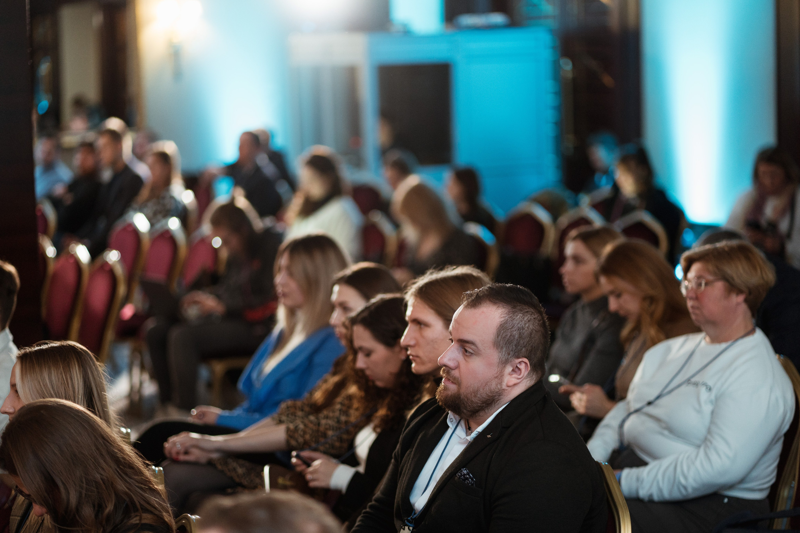 DTA presentation. Kostiantyn Holinchenko. Reportage and portrait photographer