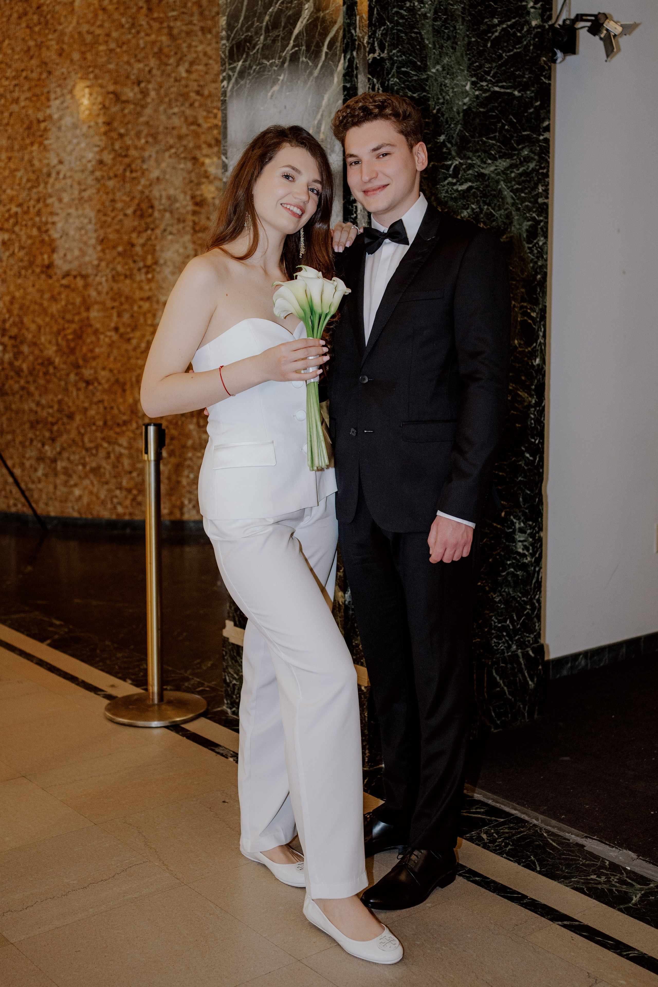 Getting Married at NYC City Hall: Everything You Need to Know (and Why It’s So Beautiful). Videographer and photographer in New York // MAKAROV.VIDEO