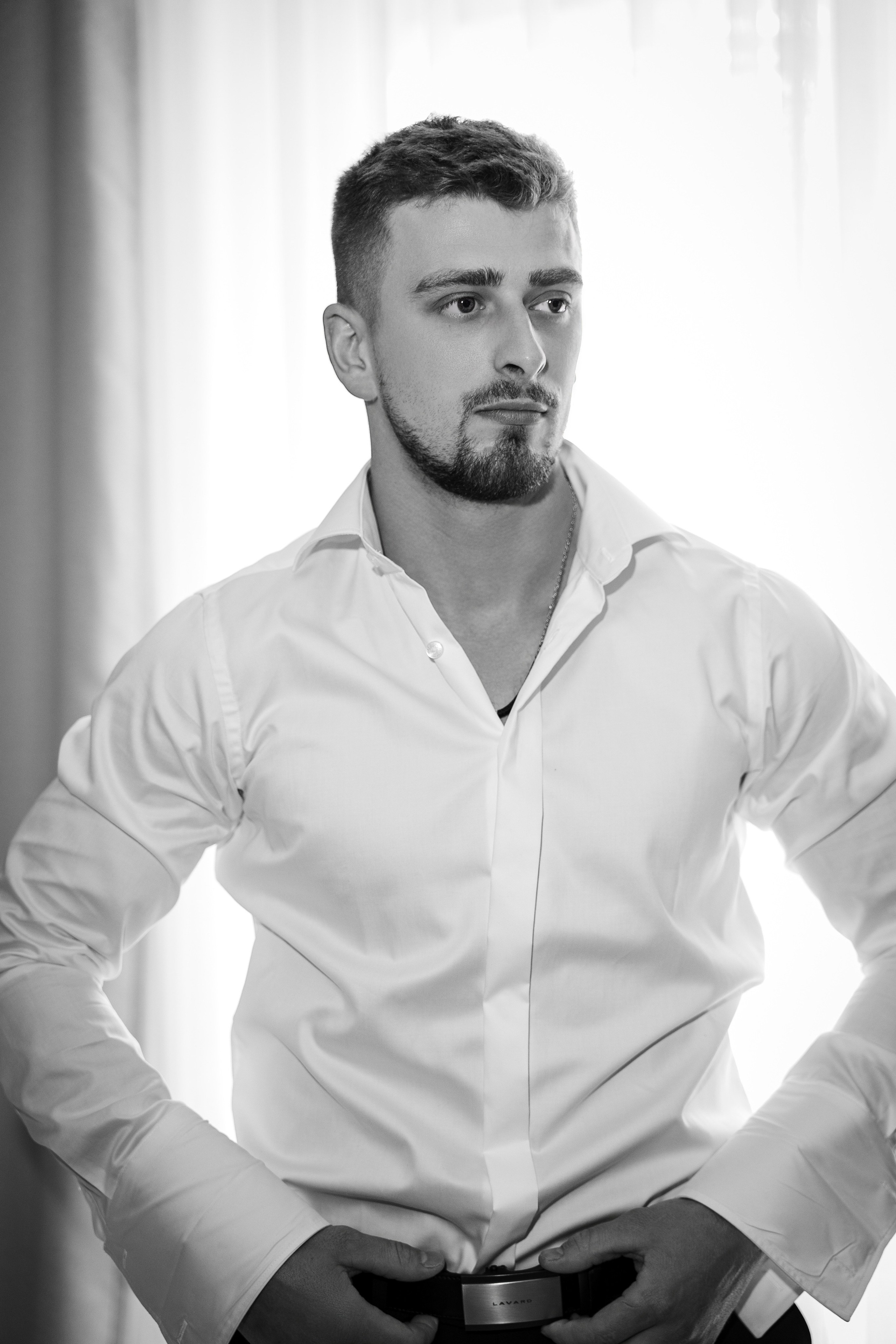 E&N: Zamek w Rzucewie. SL Wedding Photo — Editorial, Elegant & Timeless Wedding Photography in Poland and Across Europe