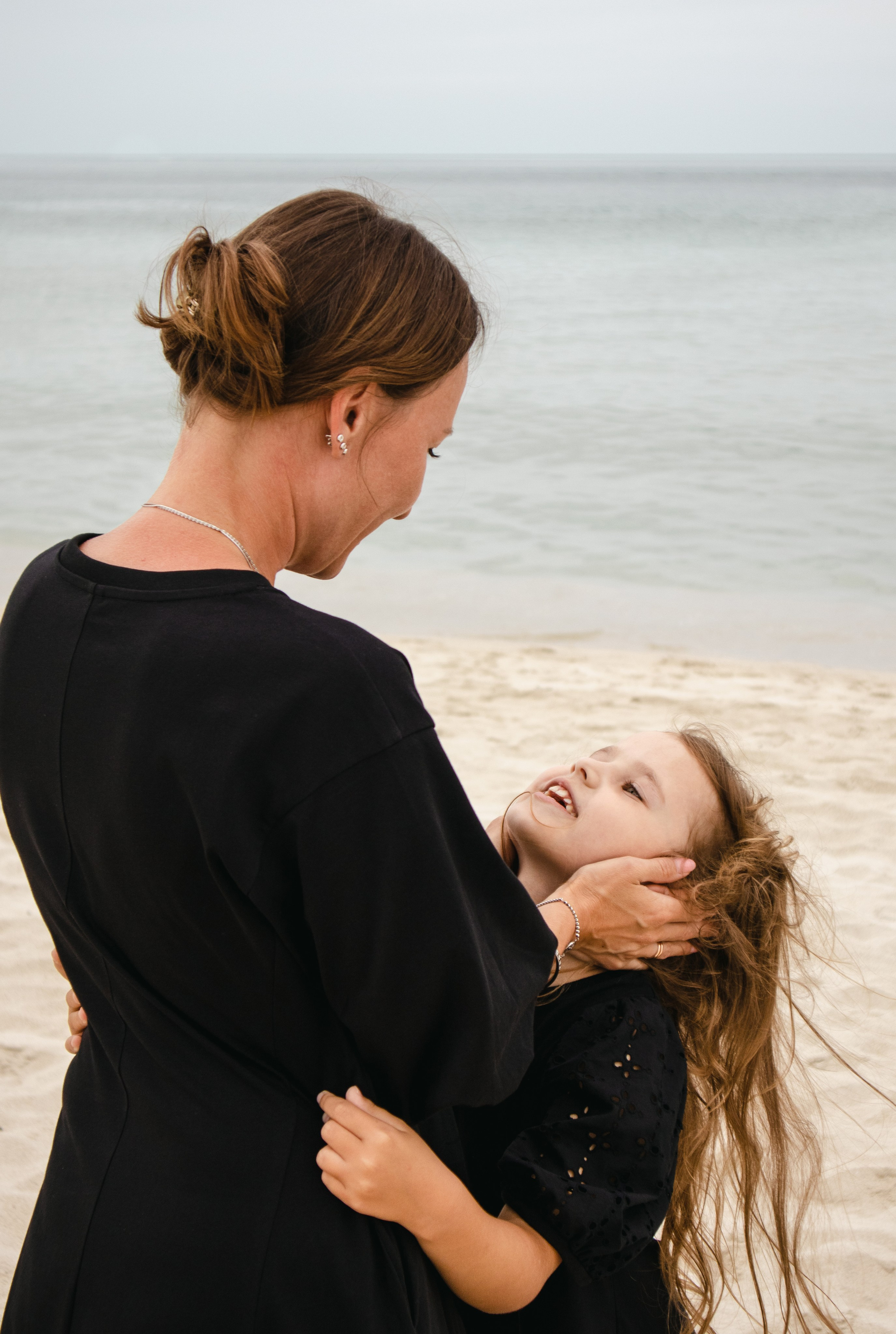 FAMILY PHOTO SHOOT. HOME