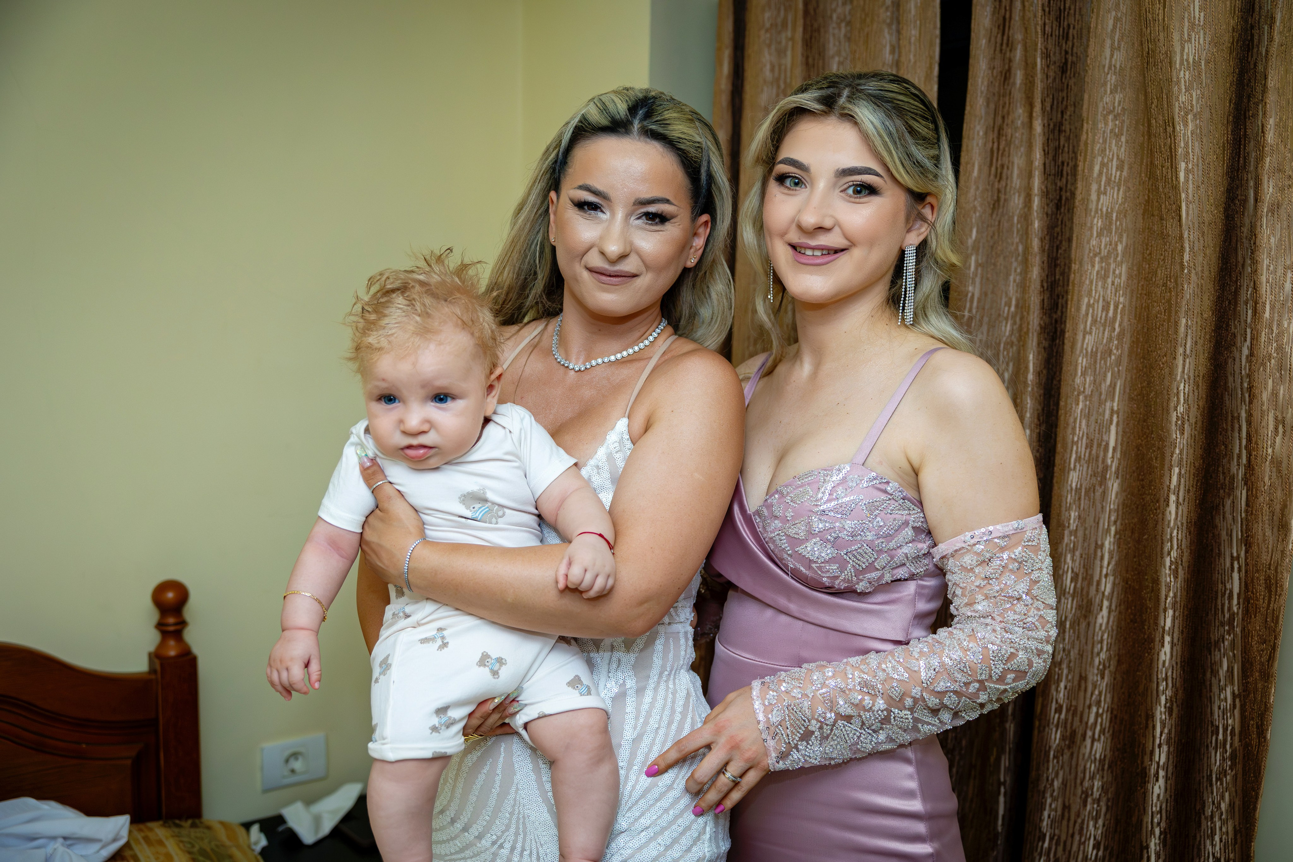 Eric Ionut. Moments By Gub