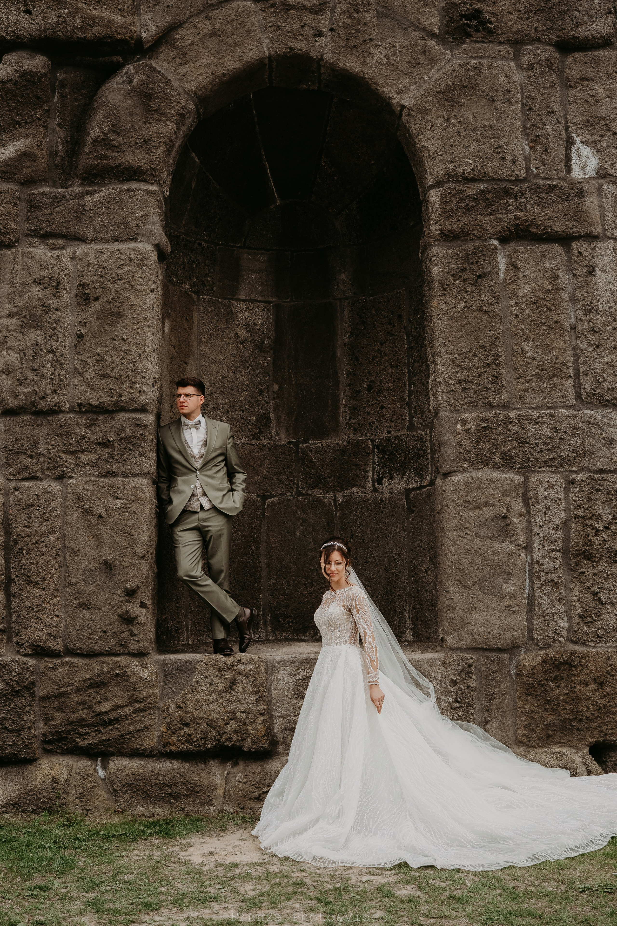 Diana & Cristian / Trash the dress. Foto / Video nunta Deva, Hunedoara