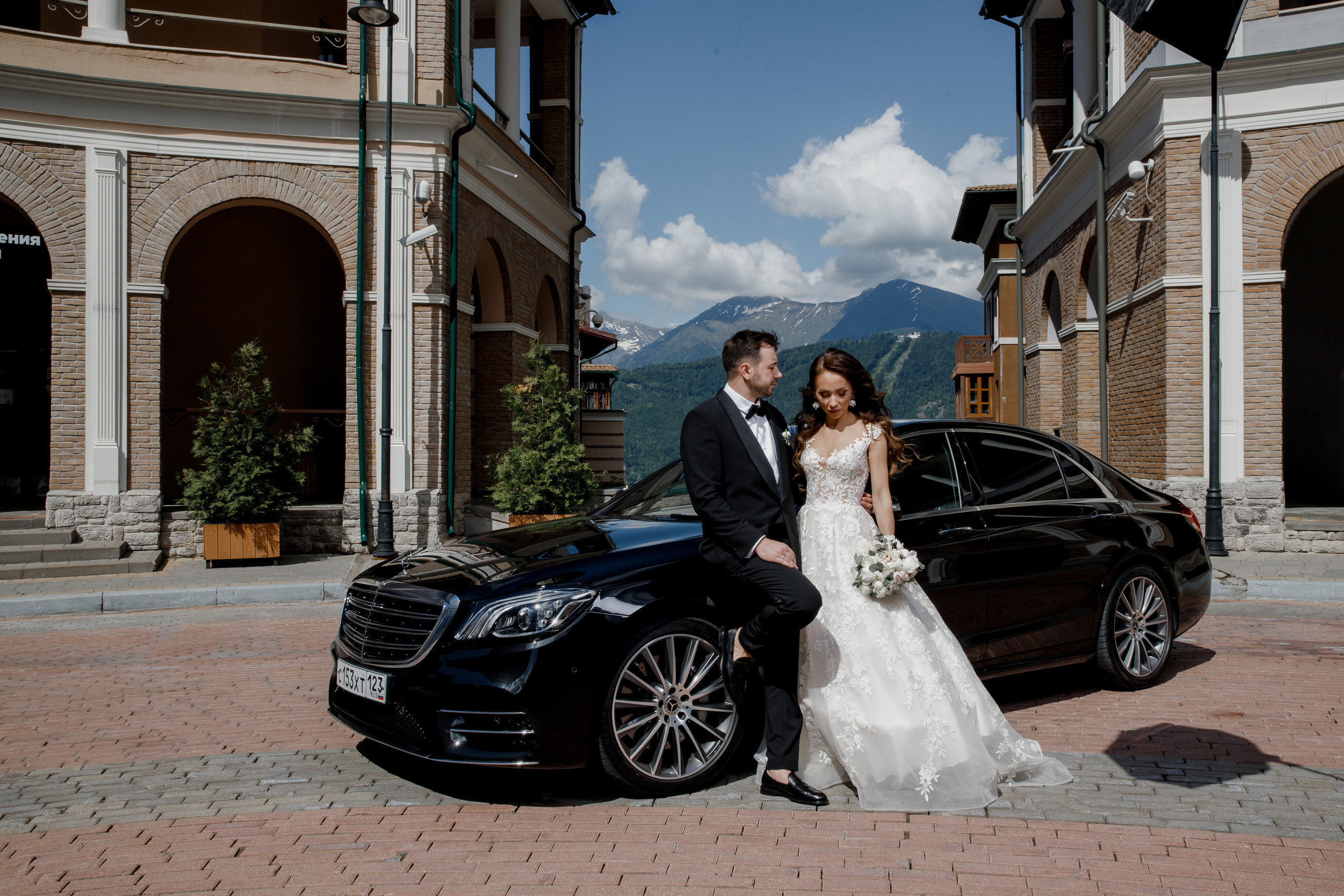 Aldar and Sasha. Wedding and family photographer Alex Glushakov