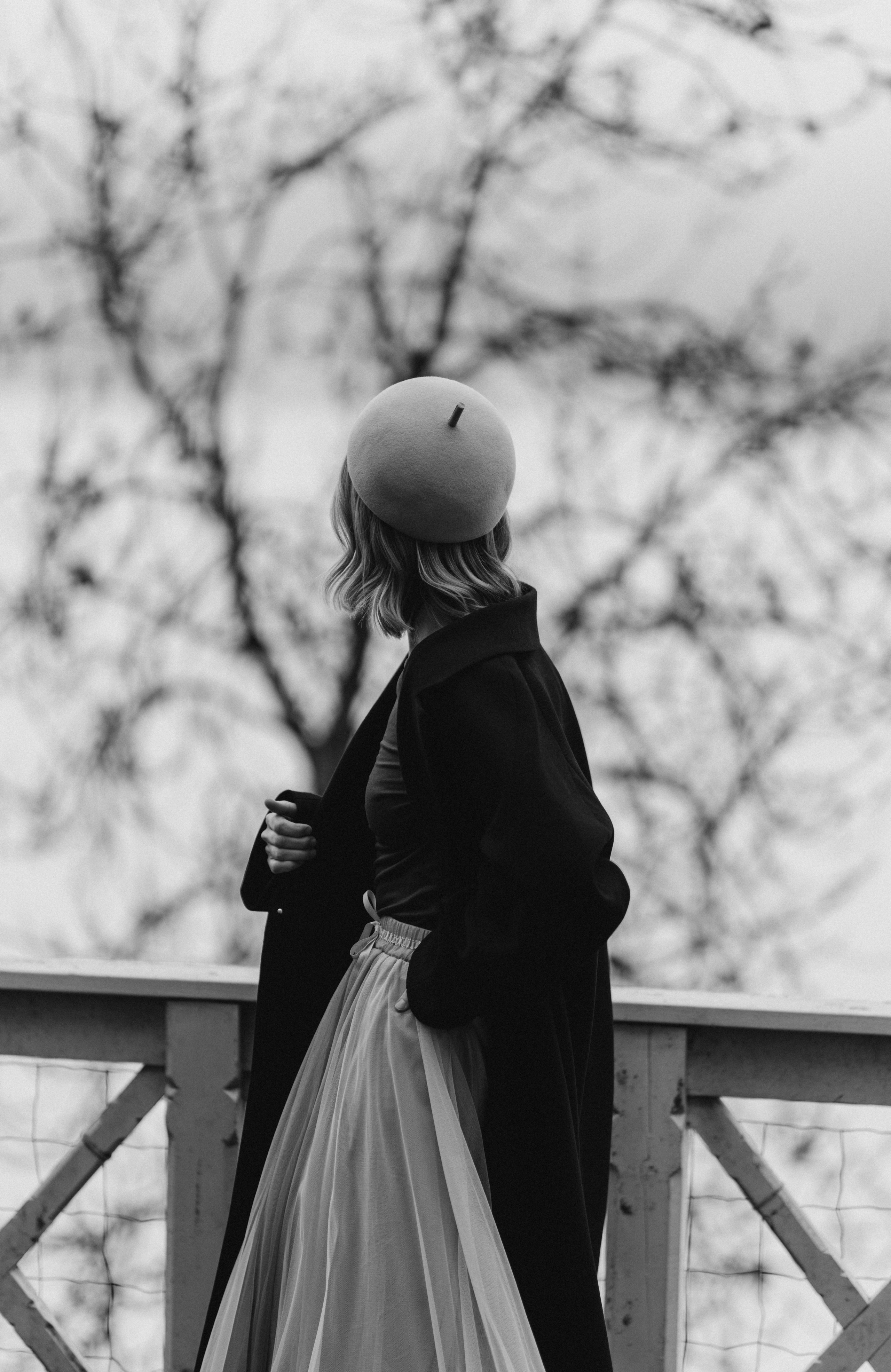 Woman phoshoot. Wedding and potrait photographer in Helsinki Vickan O