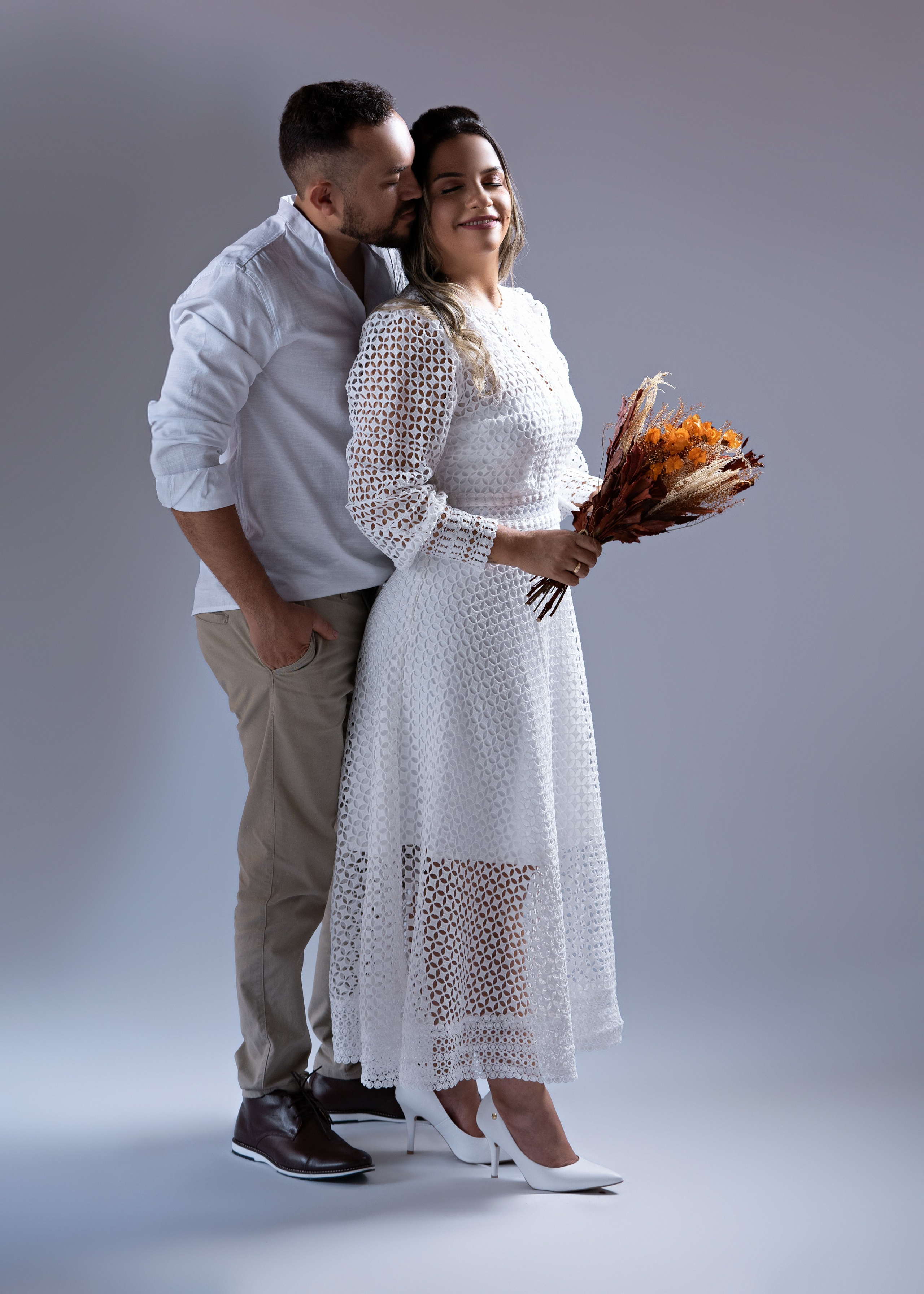 Pré Wedding Estúdio — Taise e Ricardo. Fotógrafo de casamento e Filmmaker de casamento