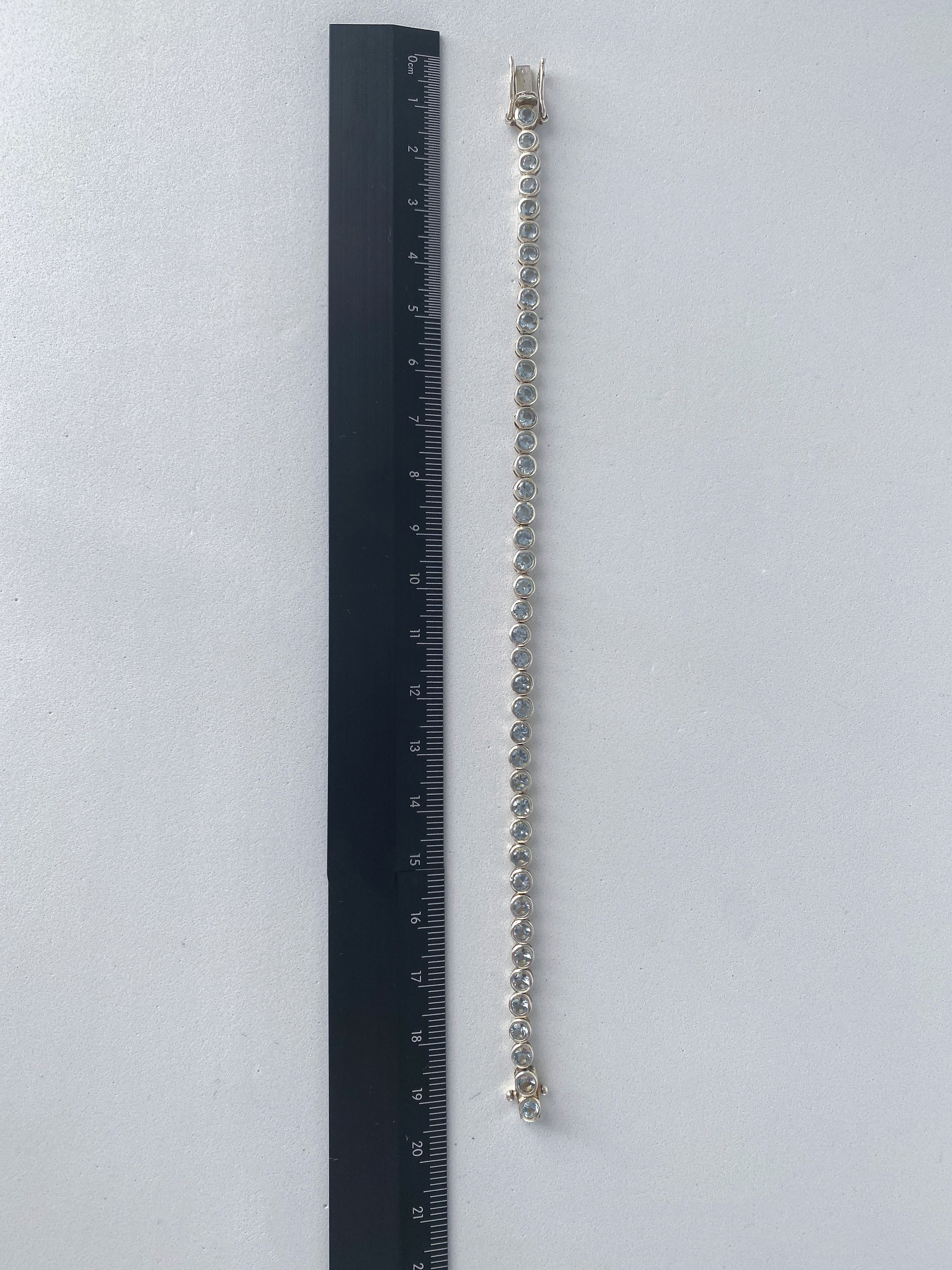 Bracelet. Современнные и актикварные украшения в Барселоне, Москве и Санкт-Петербурге