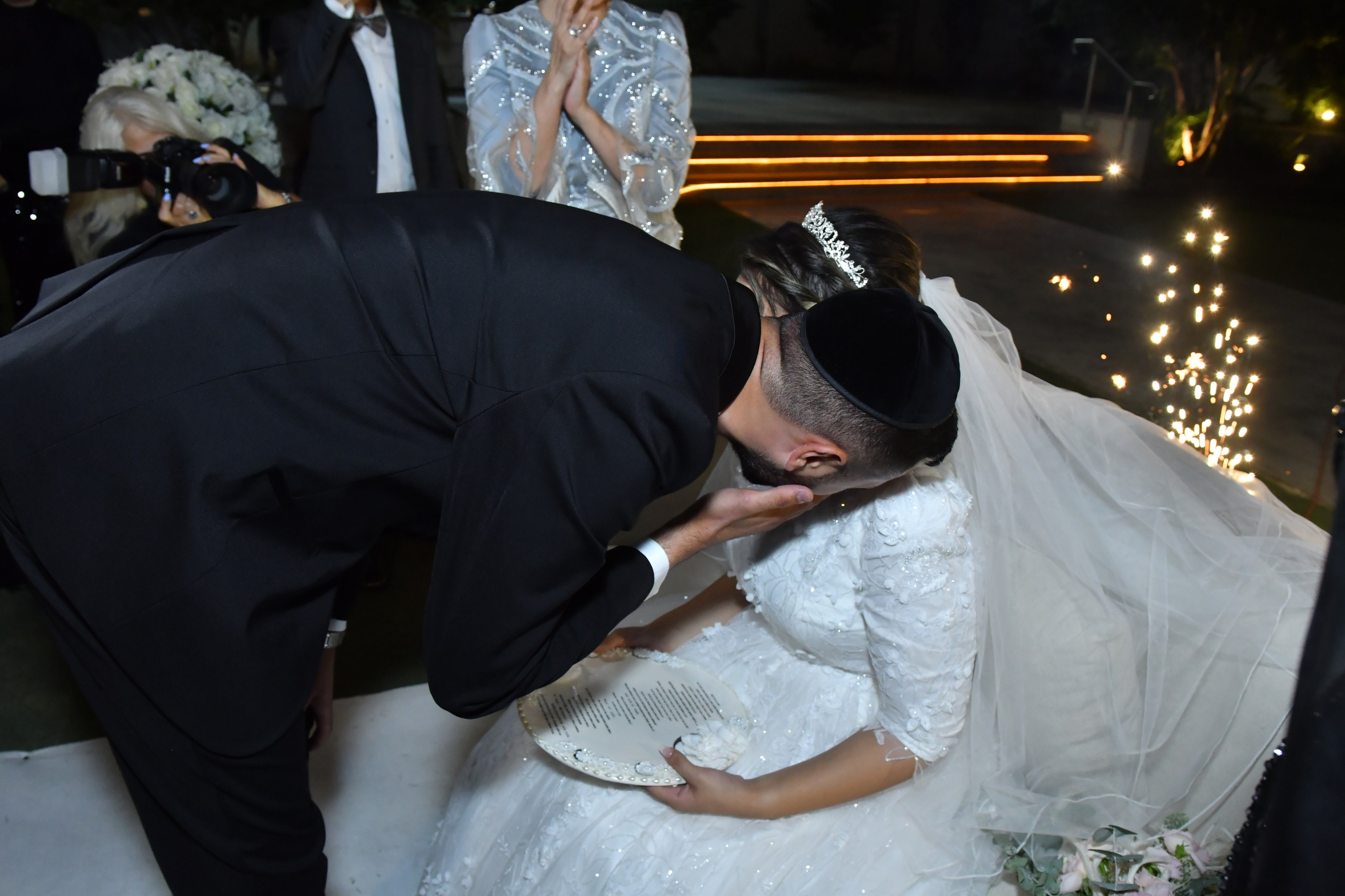 Efrat & Yosef. Wedding and events photographers Studio Shalom