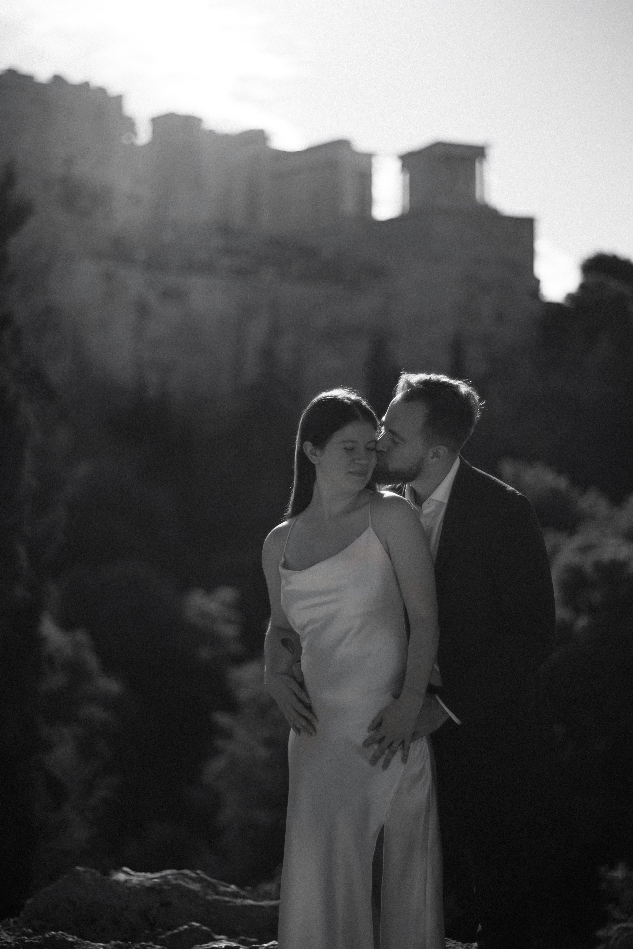 Ariel and John’s vows in center of Athens. Photographer in Greece Kristina