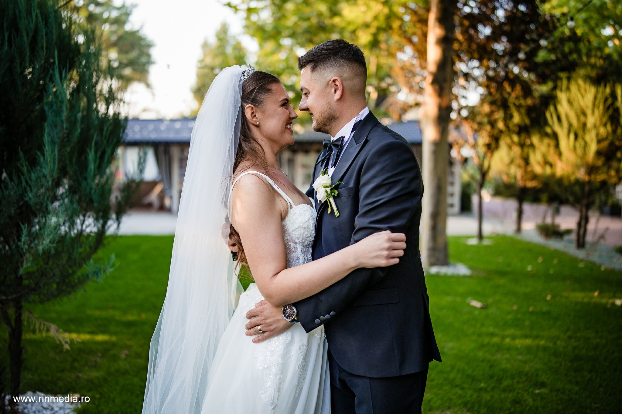 Ciprian & Madalina. Fotograf de Nunta Focsani