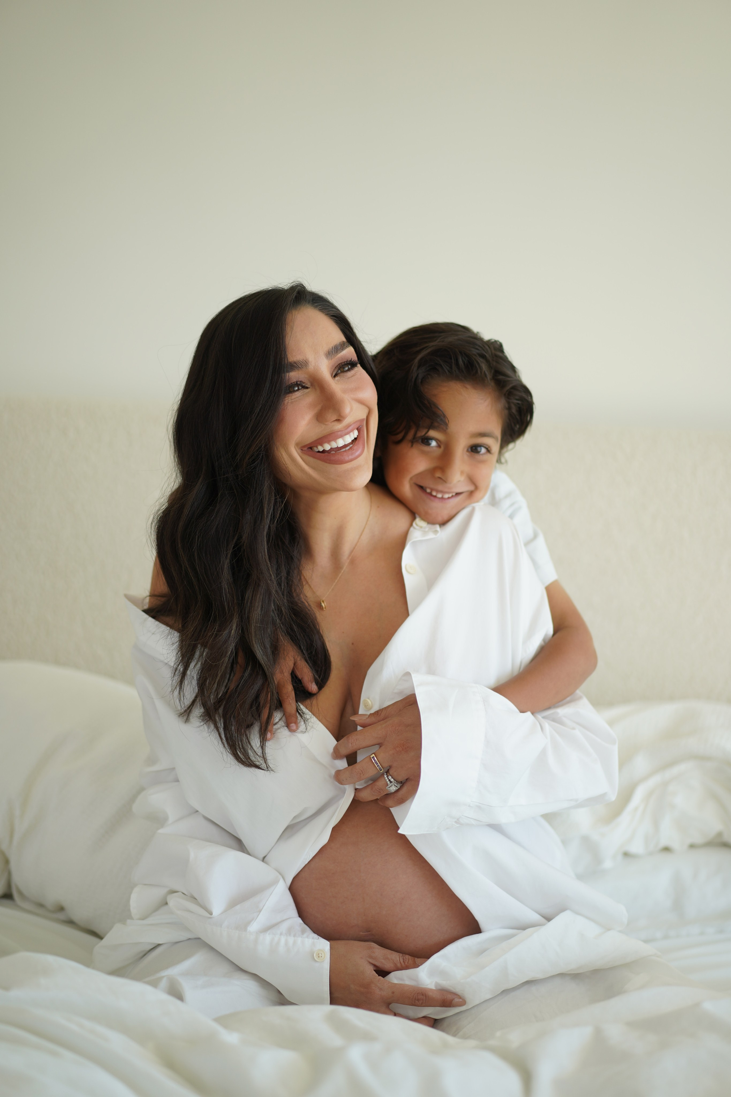 Maternity Photographer in Los Angeles | Kristina Vasilenko. Santa Monica based photographer Kristina Vasilenko