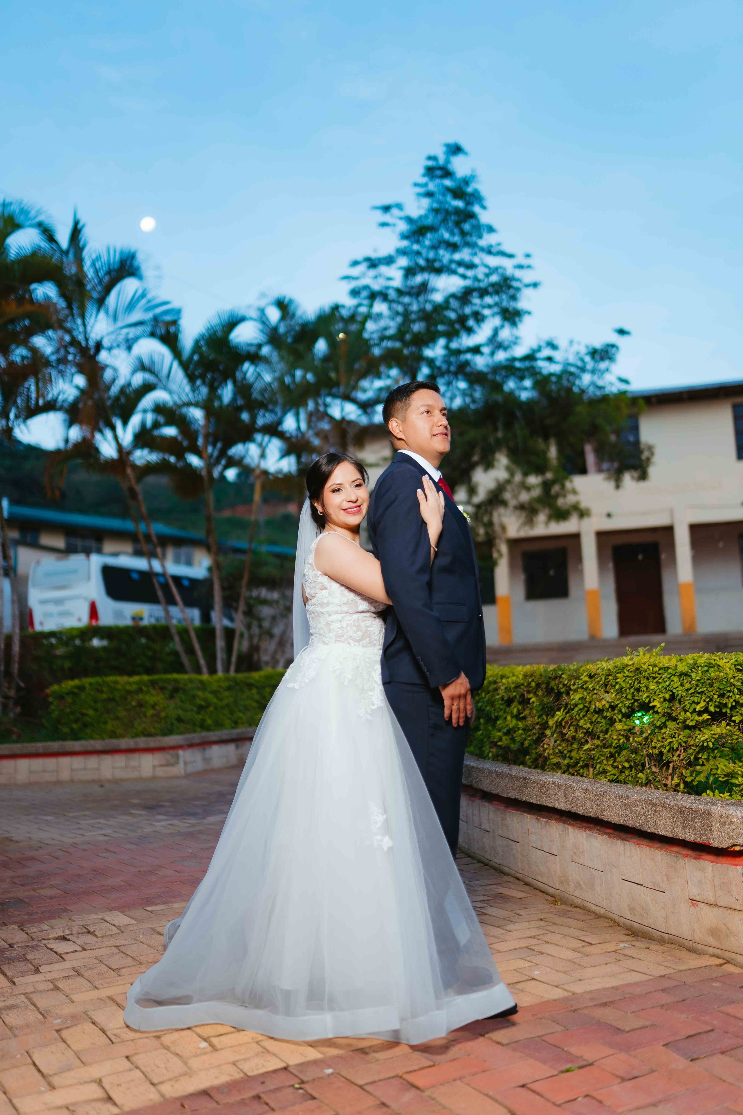 Jennifer y Vladimir. Fotógrafo de bodas en Loja Ecuador | Piero Alvarez PH
