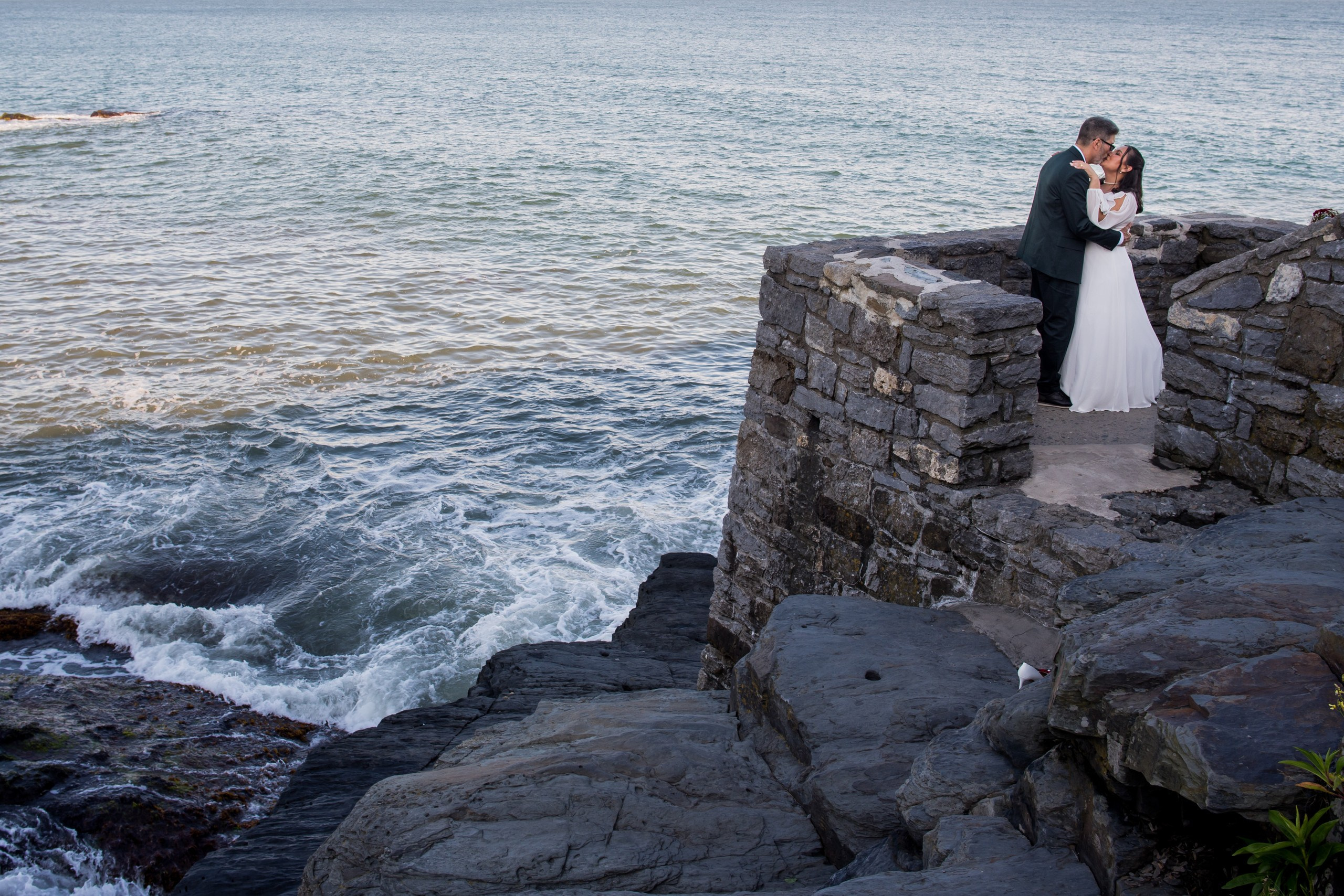 Celebrating a Decade of Love: Mary and Robson’s Photoshoot in Newport, RI. Wedding photographer in Orlando, Boston & New York Anderson Marques