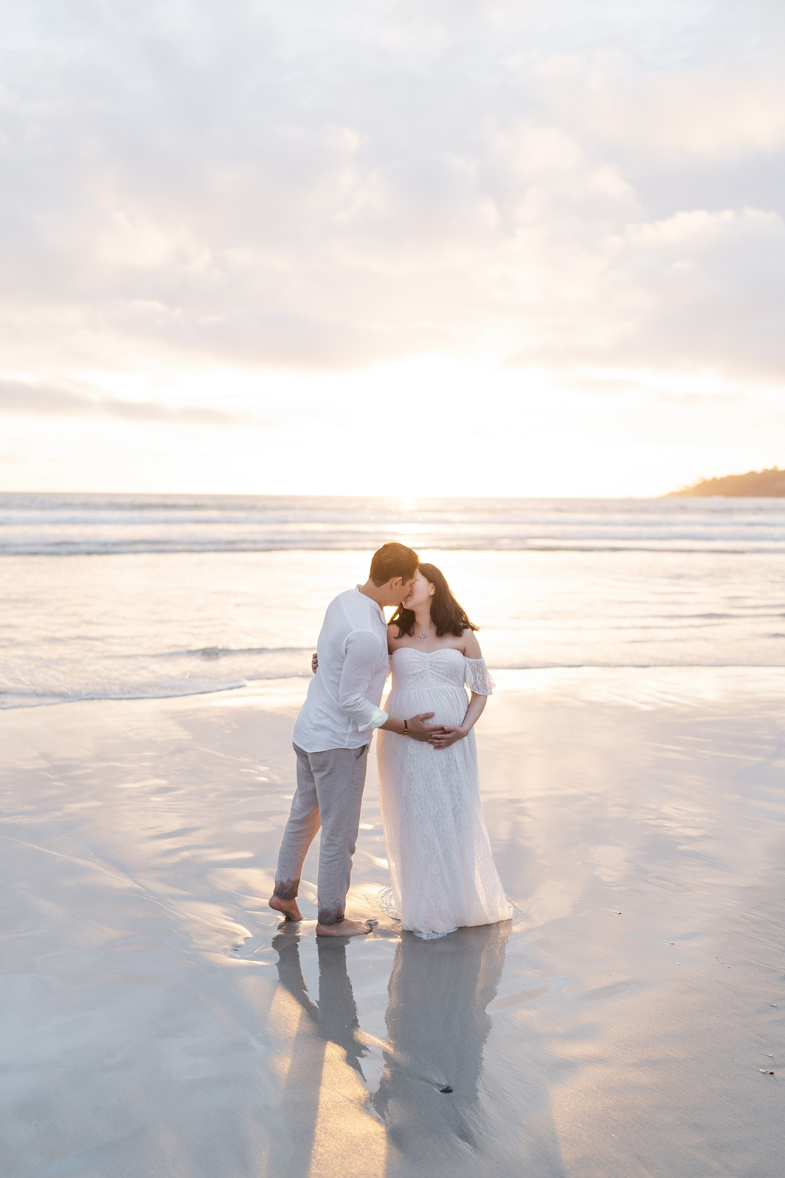 Luz Maternity Session at Carmel. Soulo Photography | San Francisco Bay Area Based Photographer