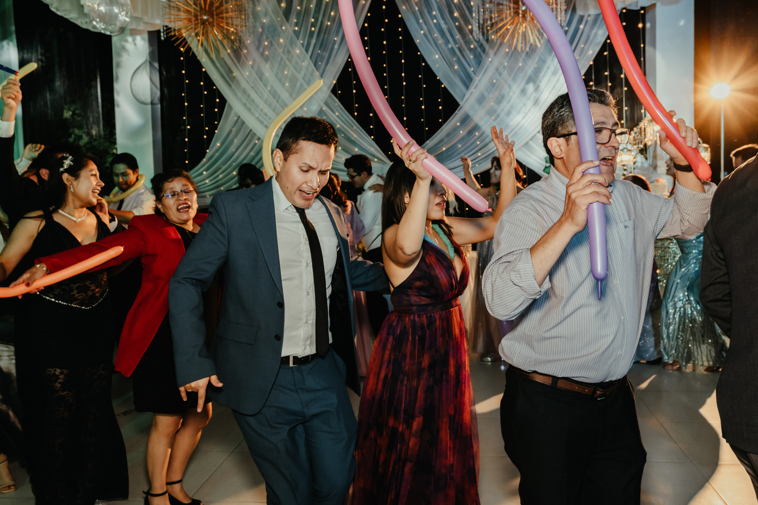 VANIA + LUIS BODA CIVIL. Studio KVTA | Fotografía y Video de Bodas en Arequipa