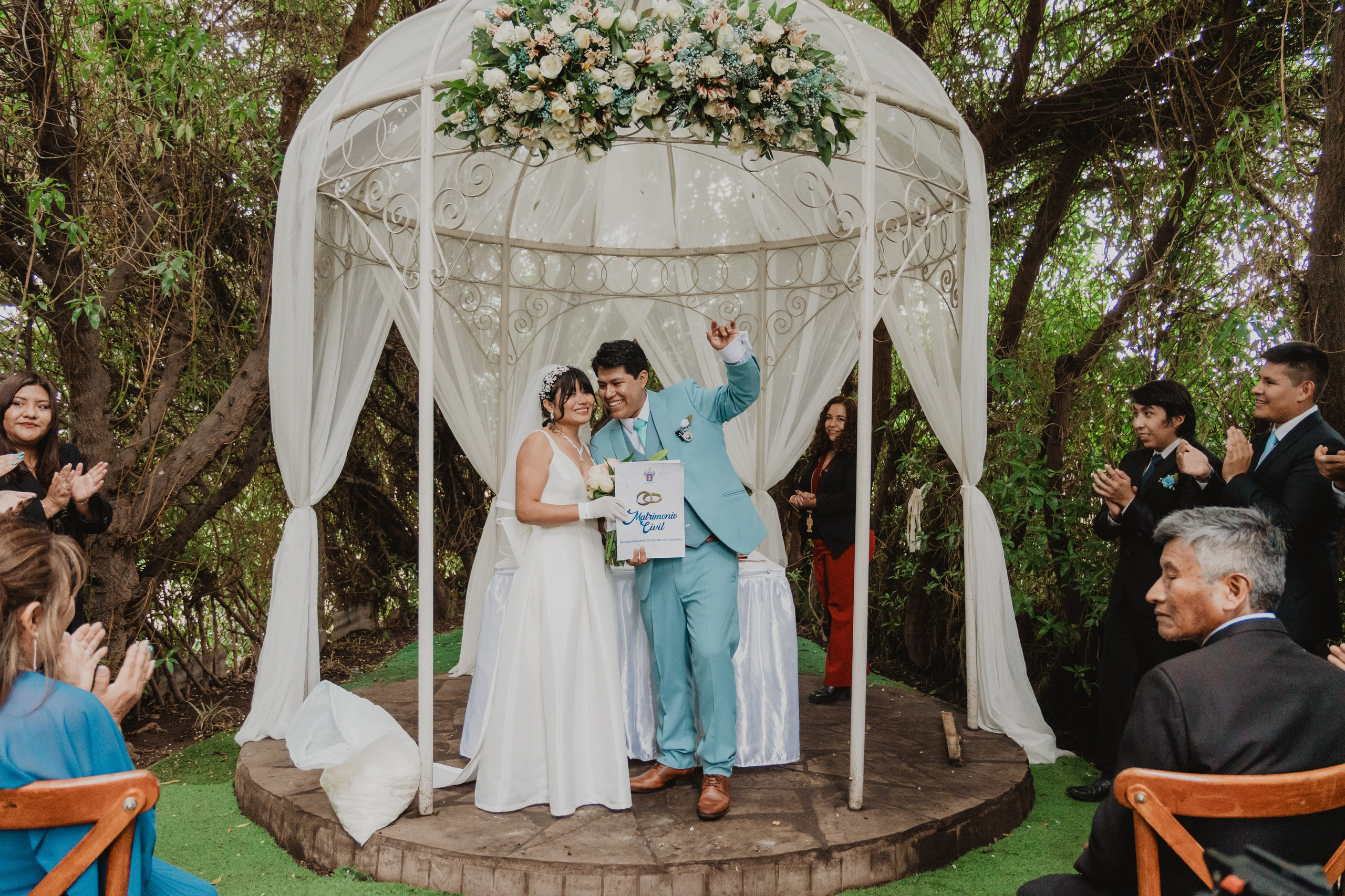 STEISY + EMMANUEL | BODA RELIGIOSA. Studio KVTA | Fotografía y Video de Bodas en Arequipa