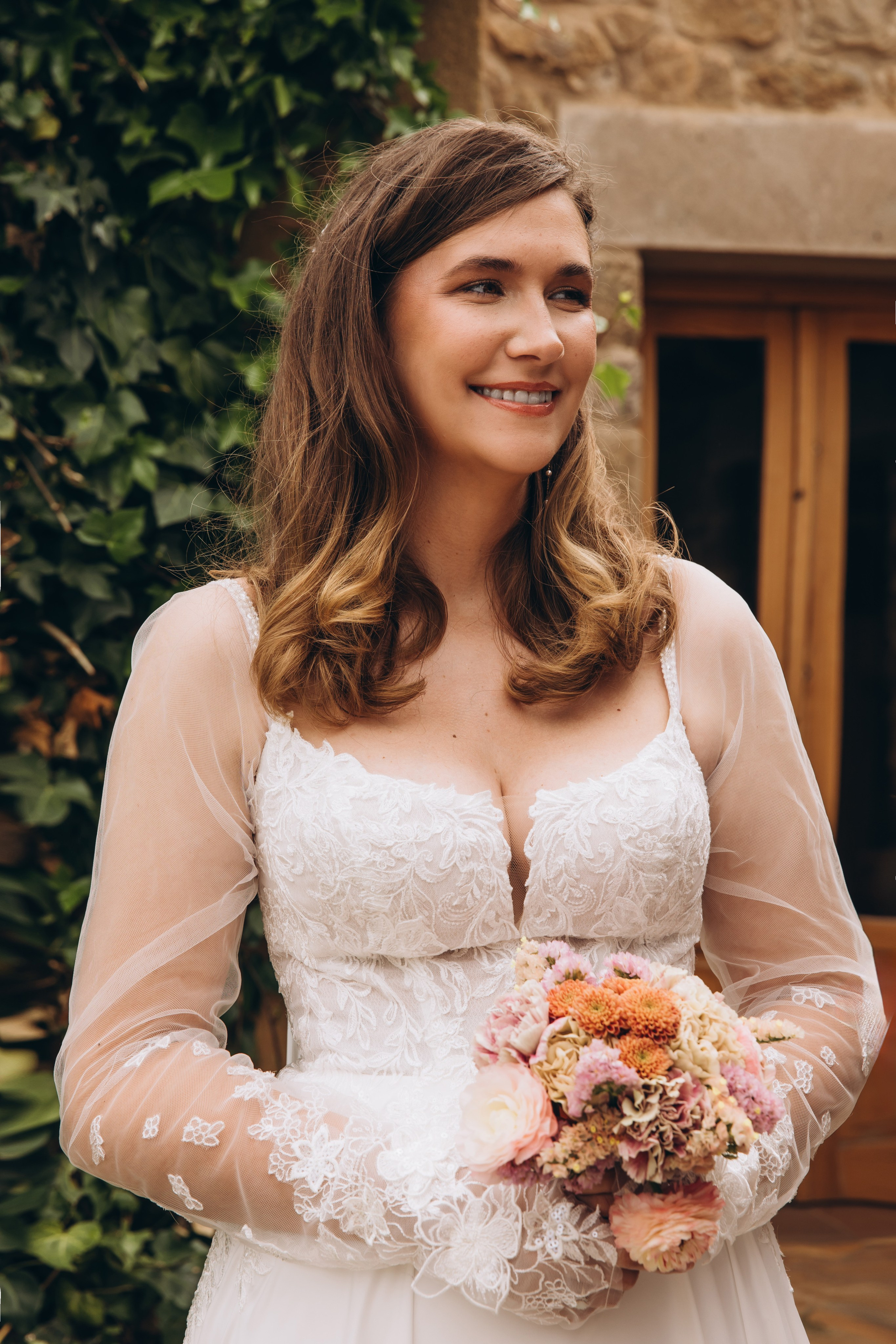 . Couple enjoying the sunset in Alicante – destination wedding Spain.
