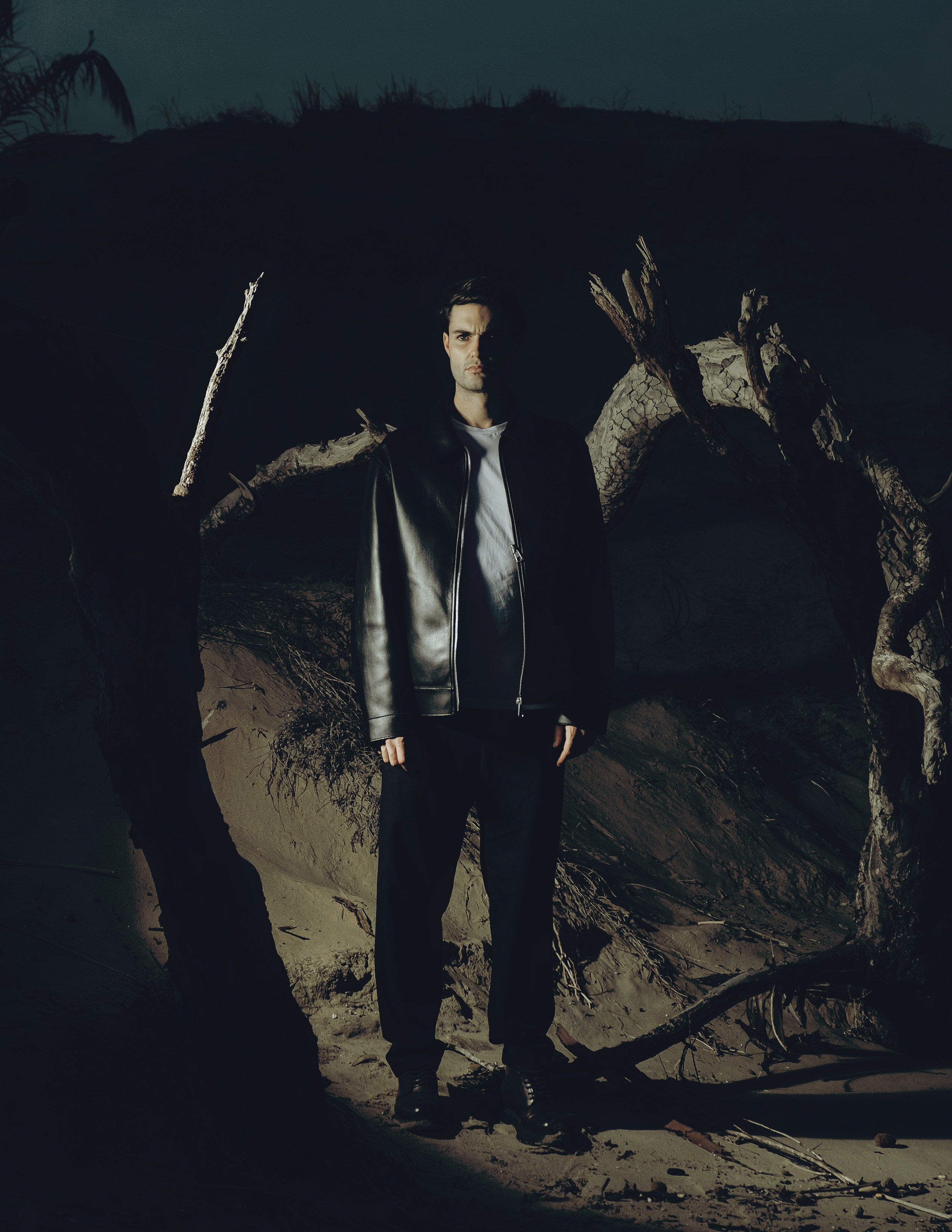 Фотосессия для актера Jaime Medina в дюнах — фотограф Андрей Луковников, Испания (Гуардамар, Аликанте, Торревьеха)