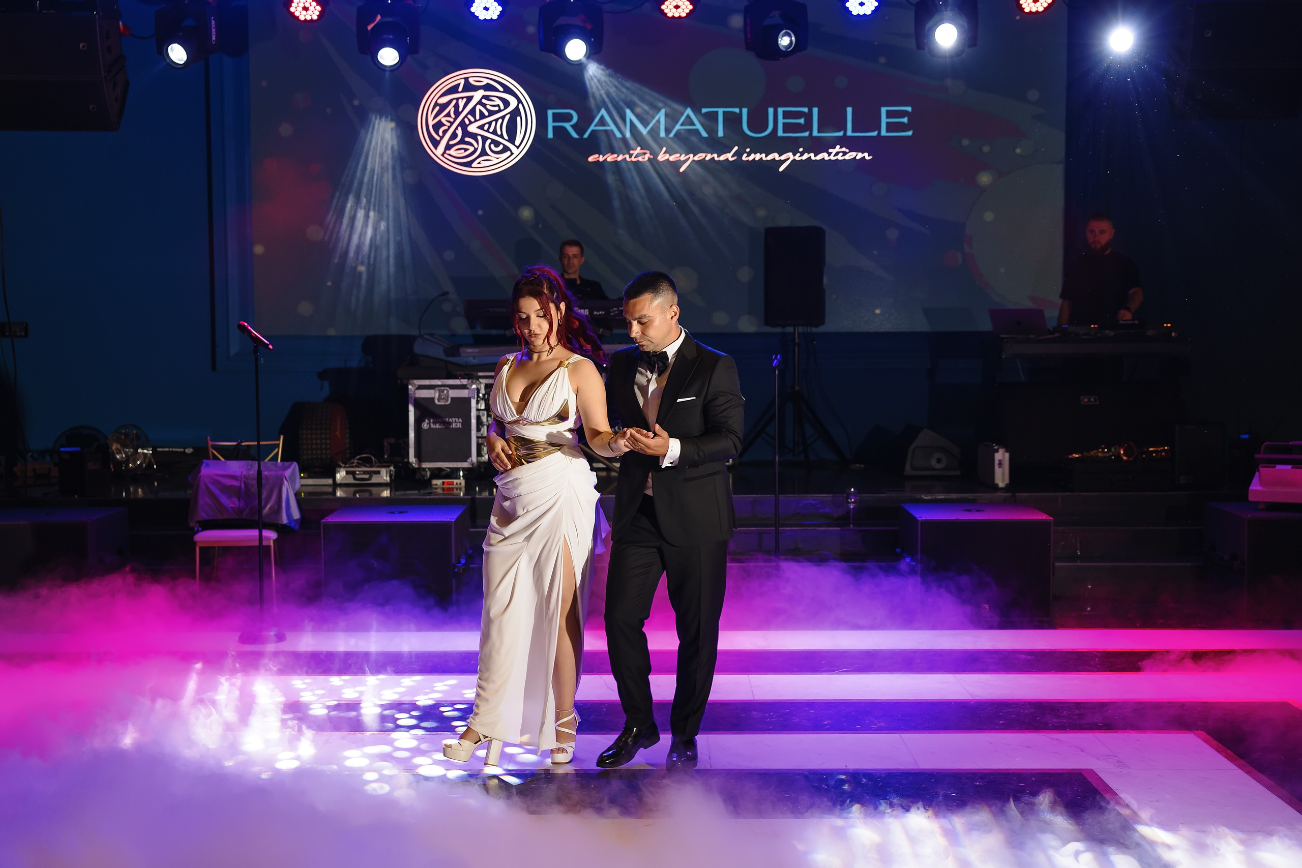 Andreea & Cristian. Romeo Dimache — Wedding photographer in Romania