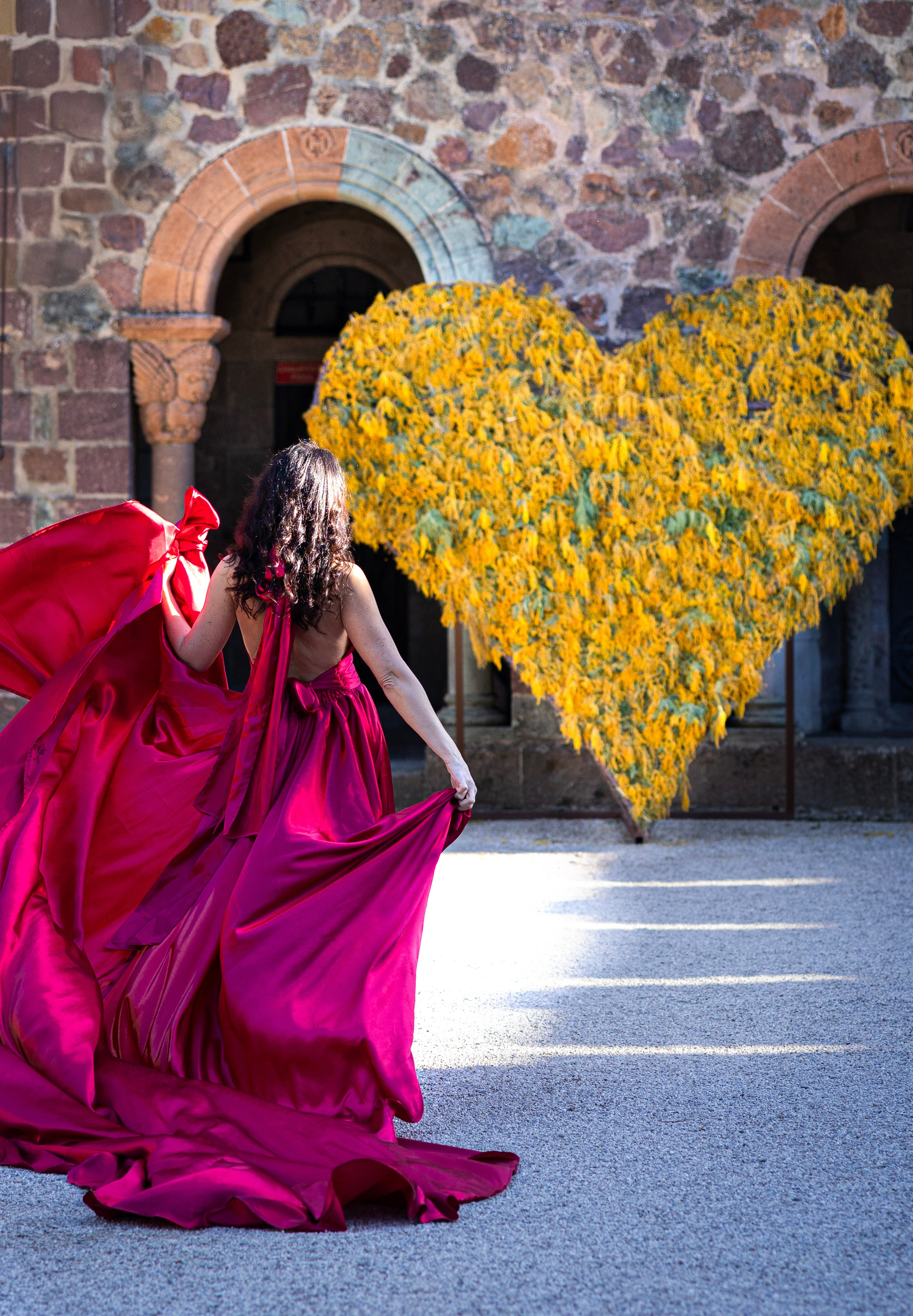 Long dresses shooting. Photographer in Munich