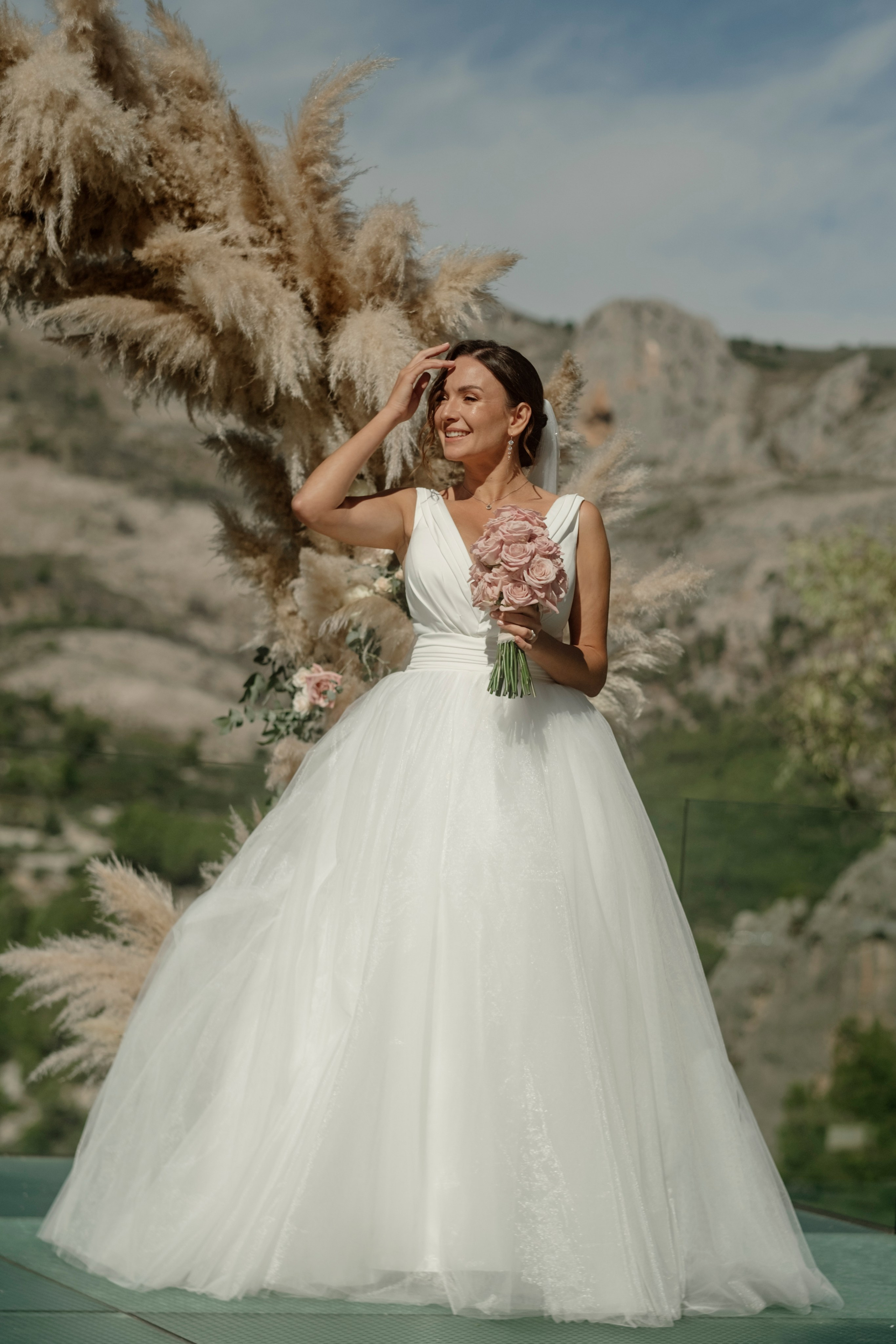 Dasha & Ister. Vivood Landscape. Paola fotógrafo / videografo de bodas en Barcelona
