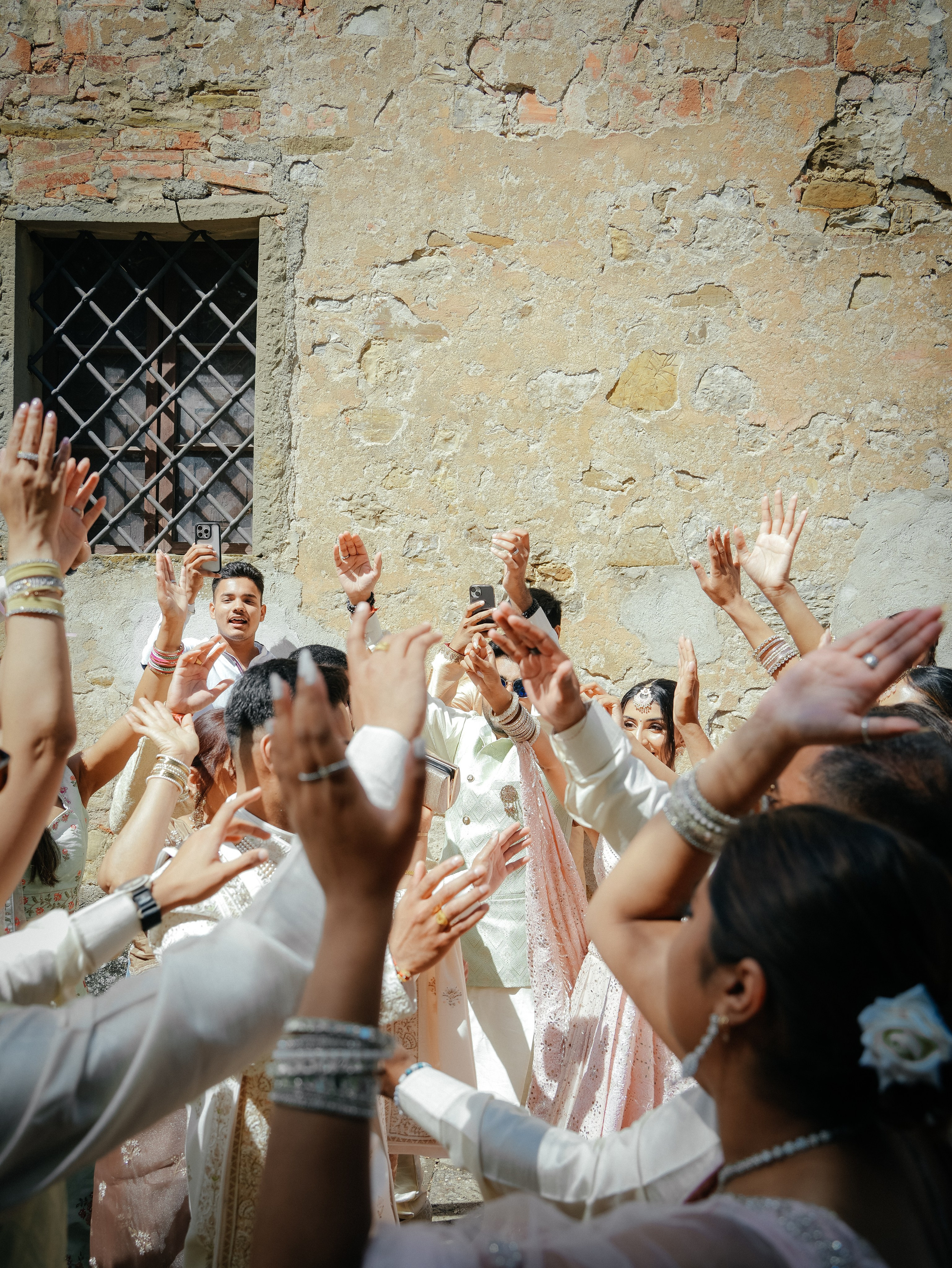 Indian Wedding in Tuscany. Wedding Photographer in Italy