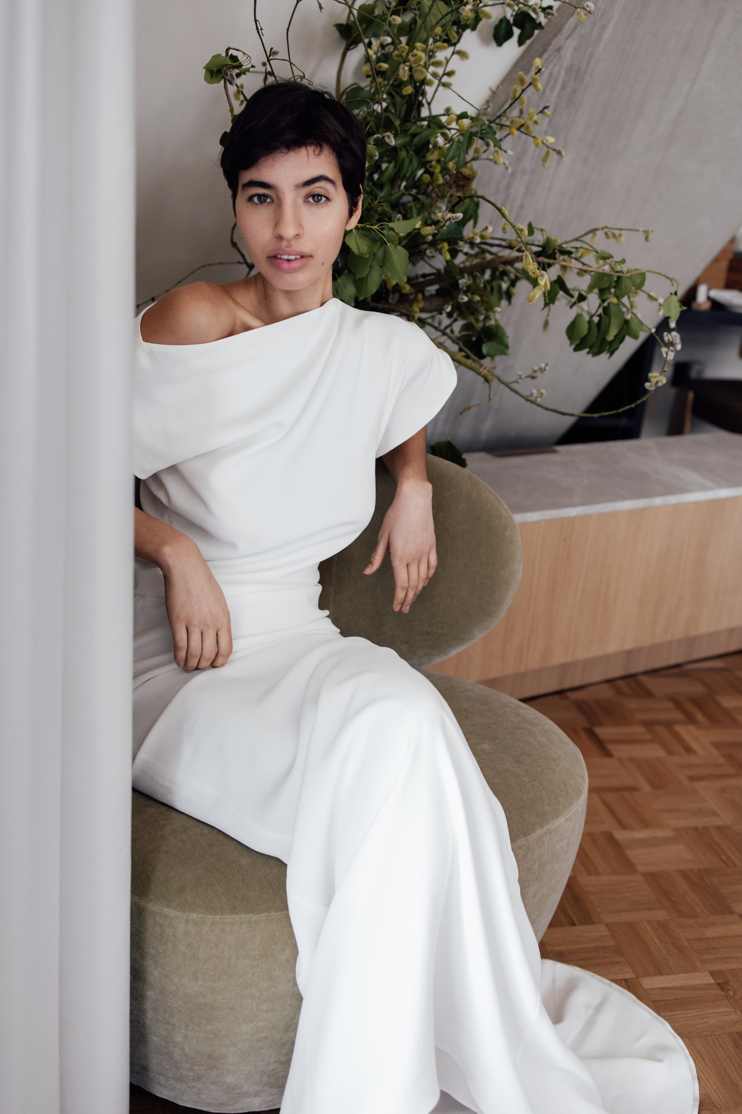 Rolling in Roses. Timeless Wedding & Events Photography. Based in London, working across Europe