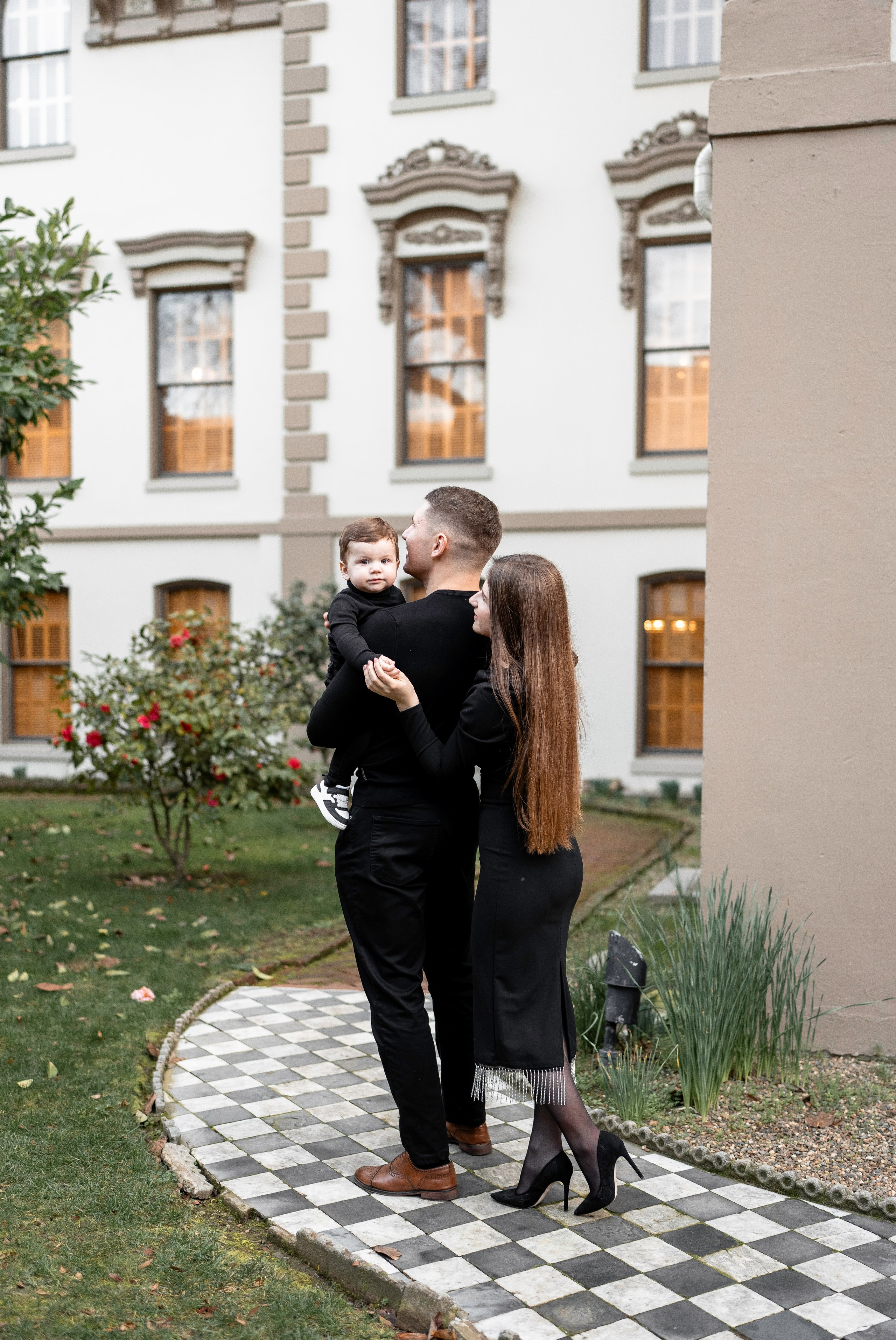 Artem, Nadia & Elisha. Family photographer in Sacramento | Sofia Pavenko