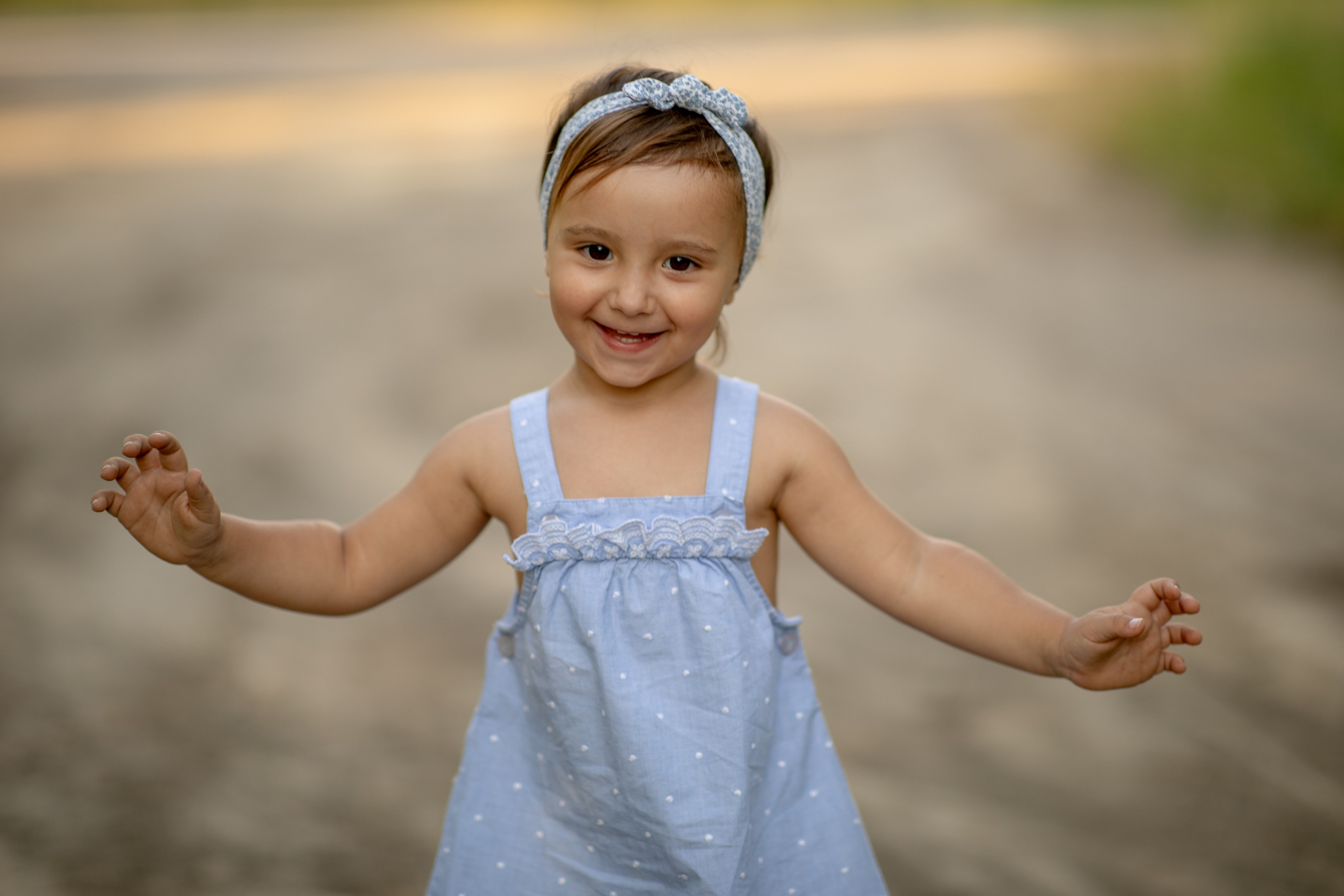 Family photo Maria si Elenica. N.D.photograph - fotograf de familie și portrete în Republica Moldova