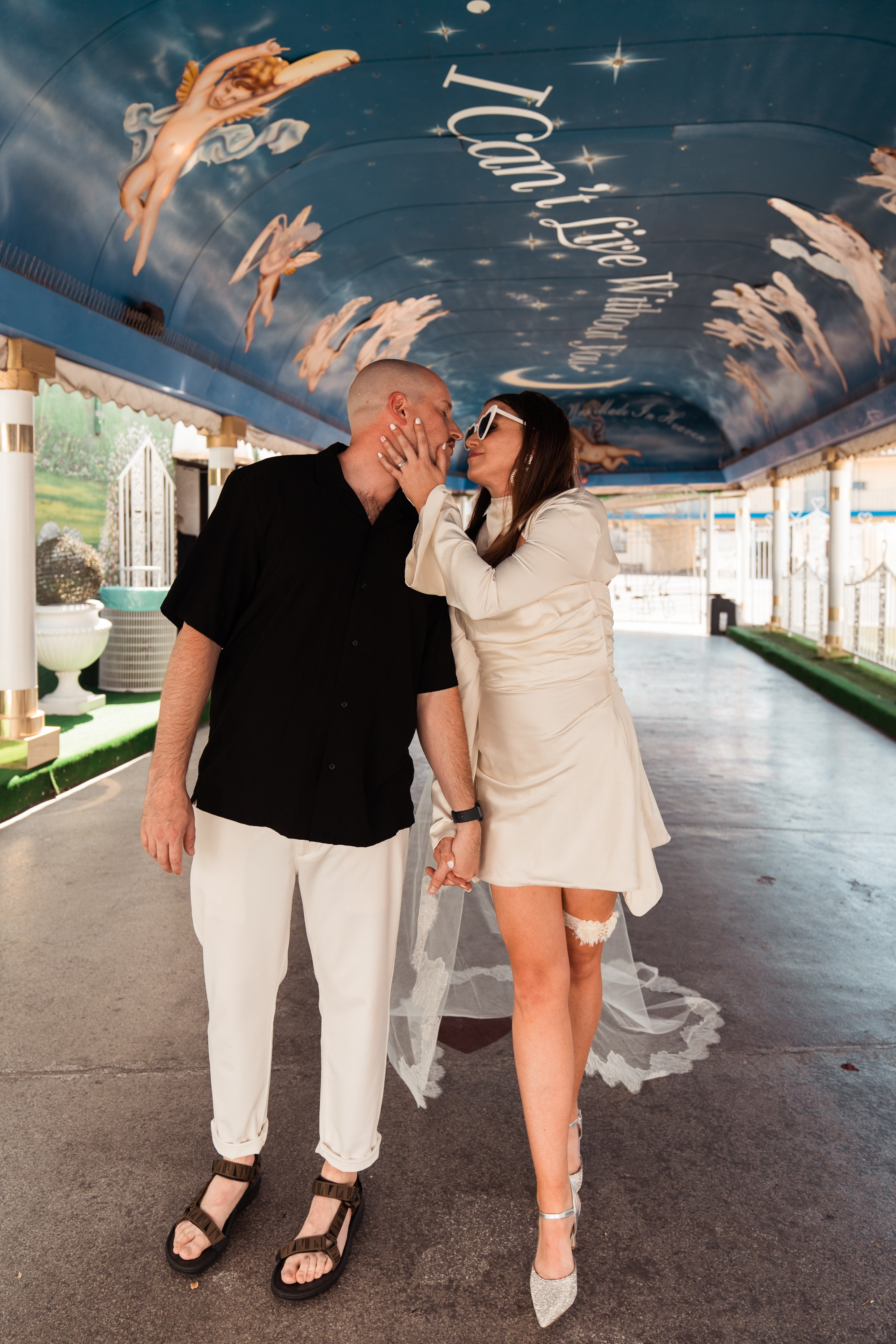 Nikki&Aaron. Wedding & elopement photographer Viktoriya Kravtsov. Las Vegas