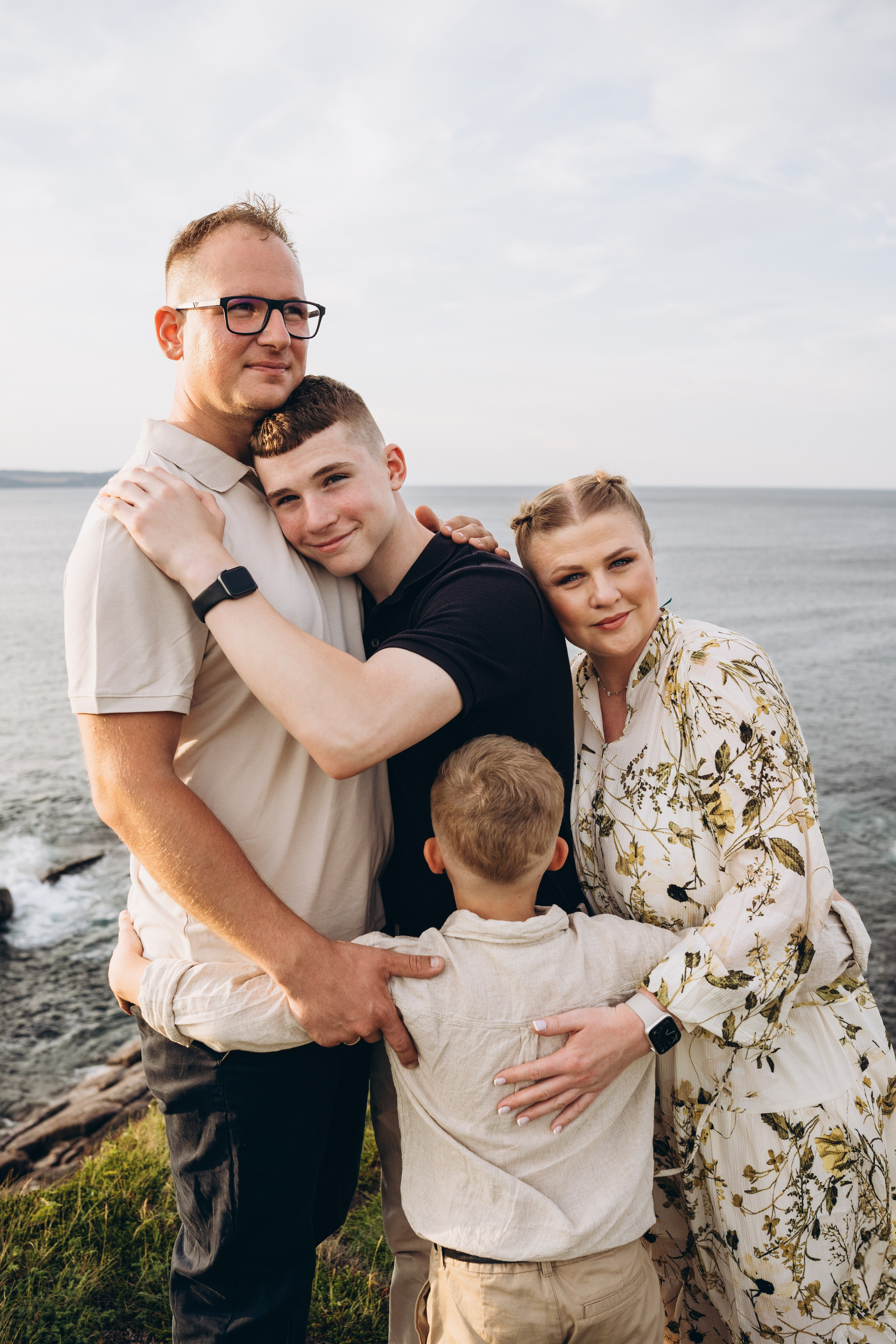 Anna & fam. Calgary Wedding & Lifestyle Photographer — Yevhen Polishchuk