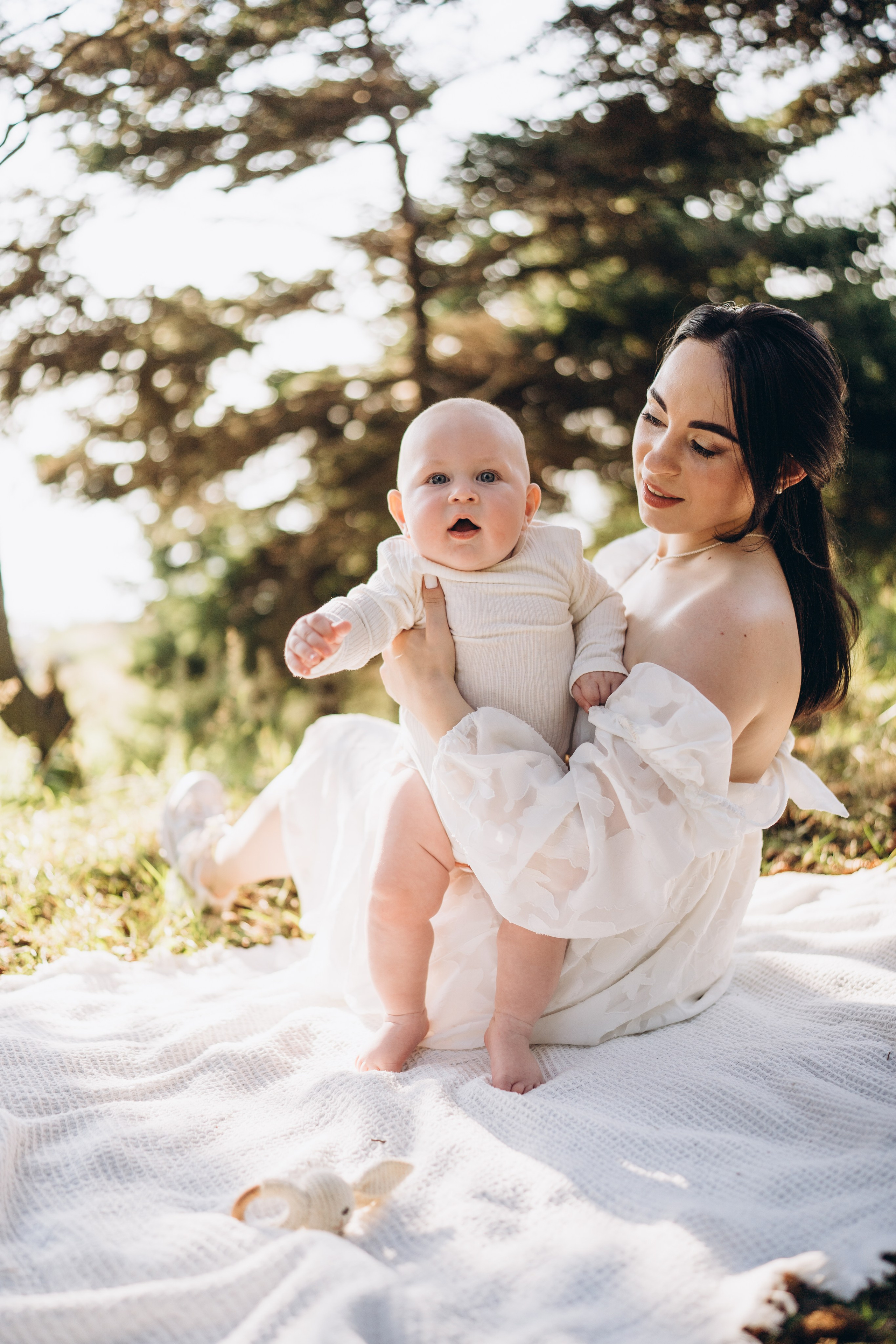 Masha & fam. Calgary Wedding & Lifestyle Photographer — Yevhen Polishchuk