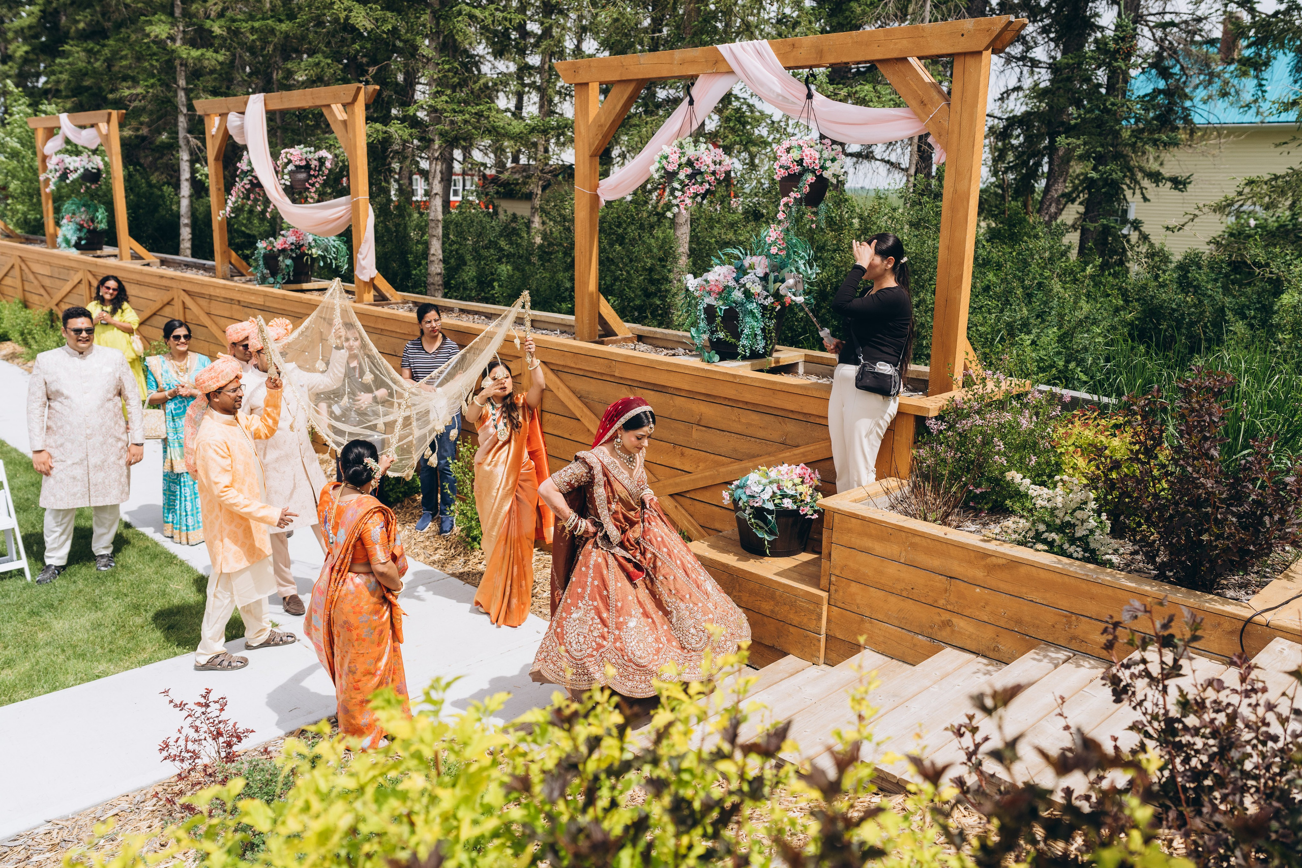 Jackie & Bindi. Calgary Wedding & Lifestyle Photographer — Yevhen Polishchuk