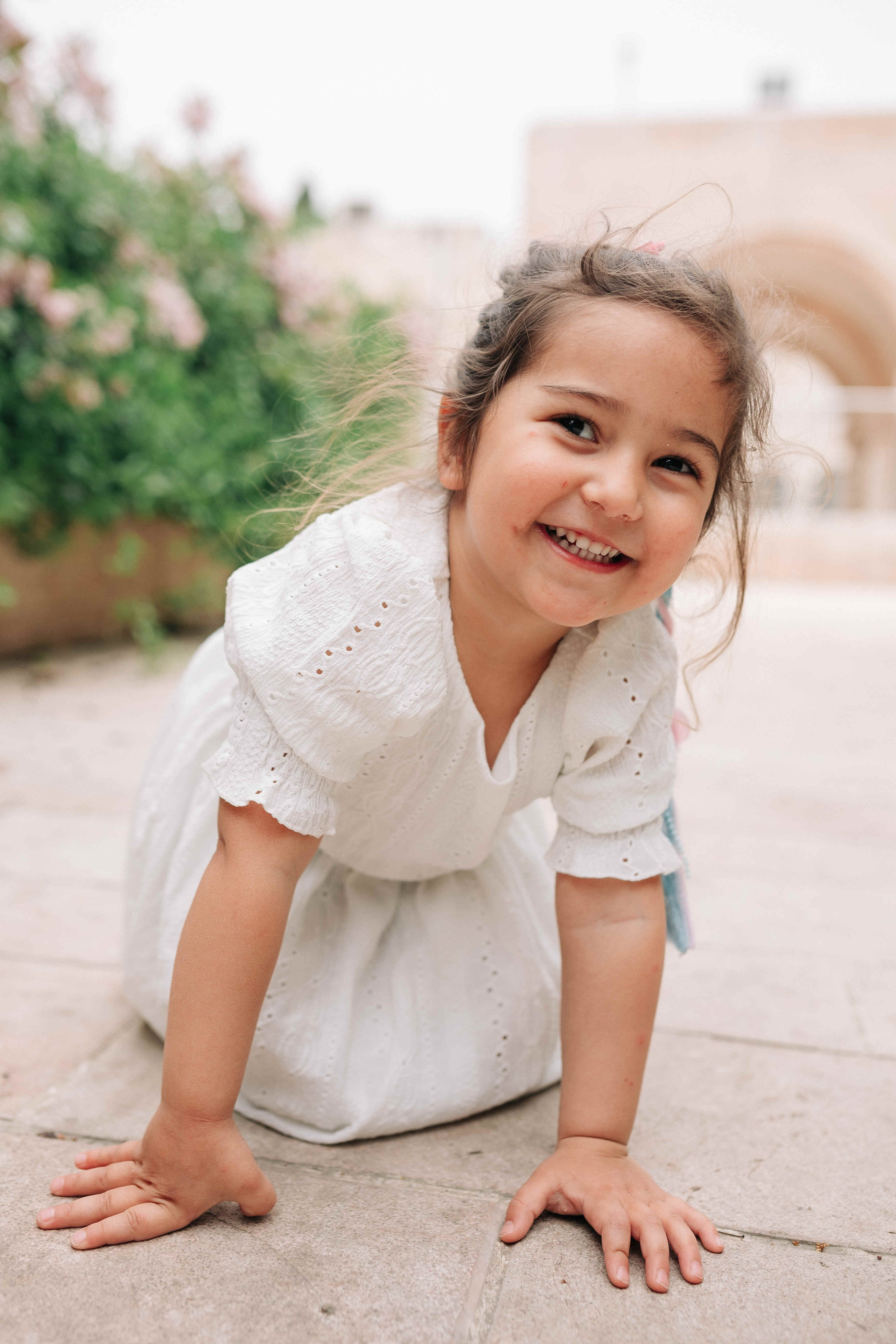 EXPECTING A BABY, JERUSALEM. PHOTOGRAPHER IN ISRAEL
