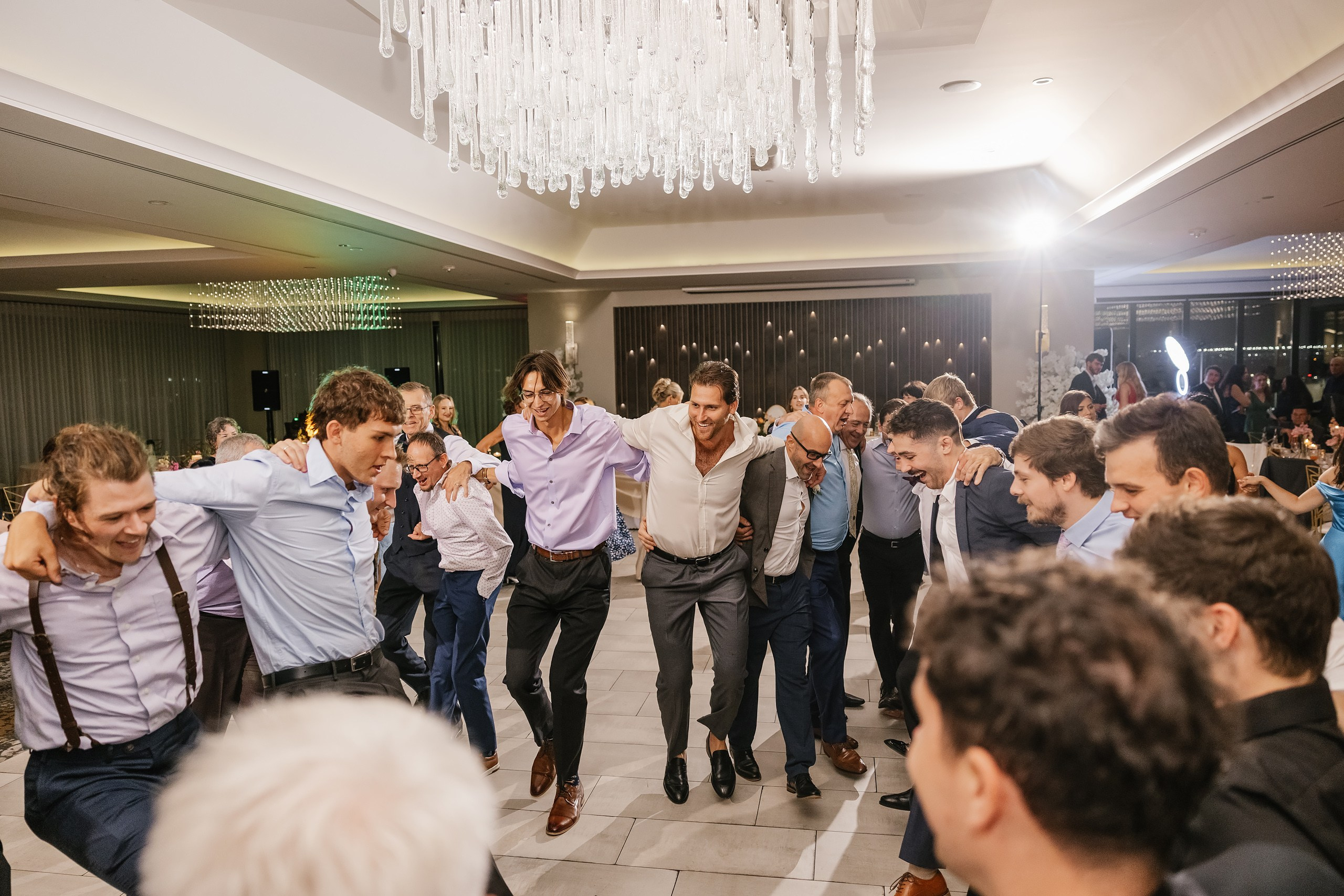 09.06.2025 Wedding. Wedding family event photographer in Chicago Nick Yushevich