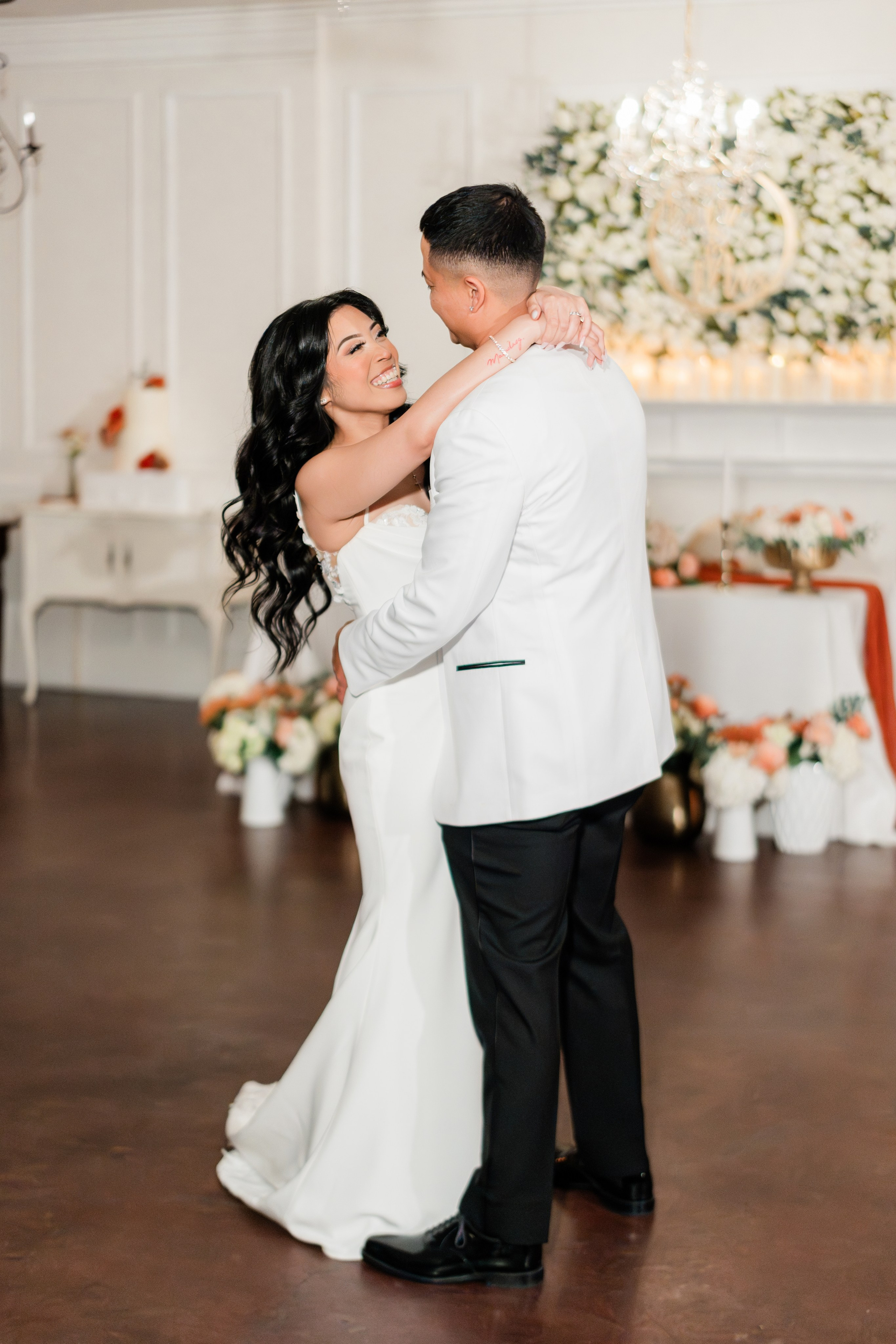 Janelle & Chris. Babich_weddings