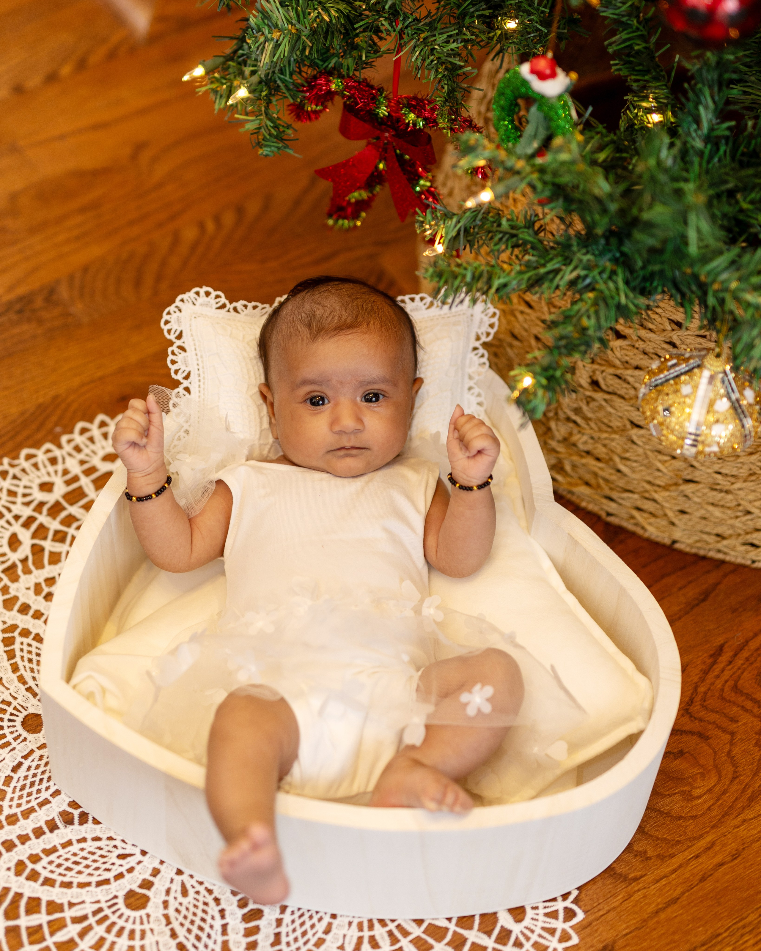A Baby, A Home, Christmas. Family, lifestyle, and commercial photography in New York and New Jersey