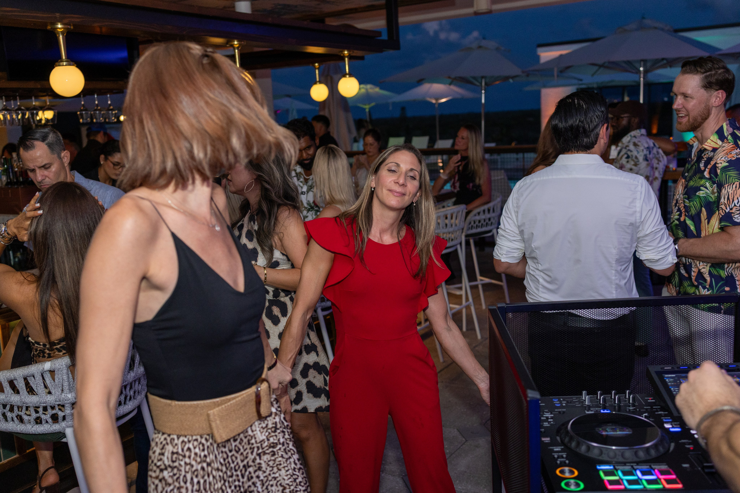 Luara Birthday at the Perry Hotel. Out and About 239