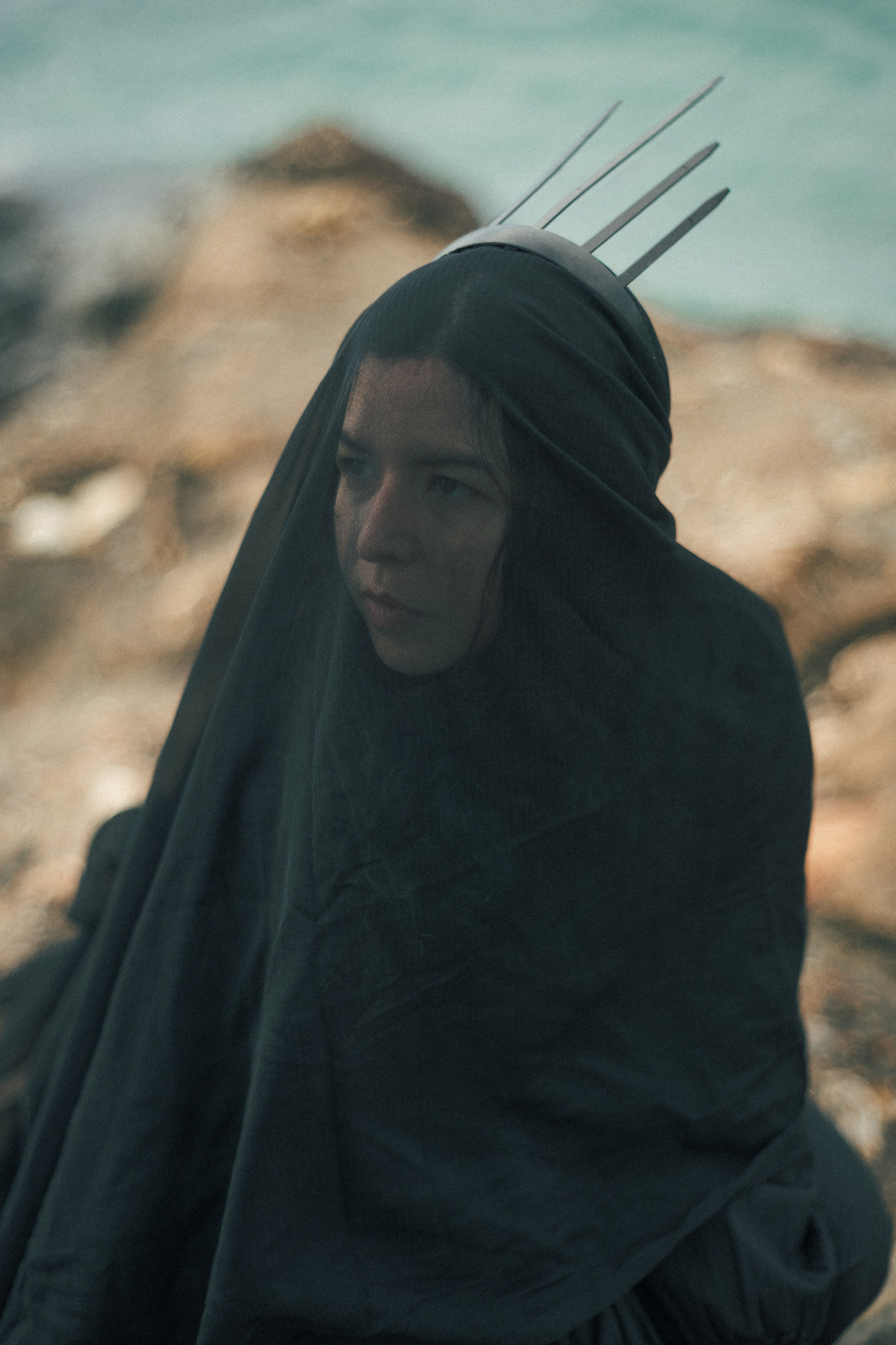 Light and Darkness with Aggeliki and Miriam. Photographer in Greece Kristina